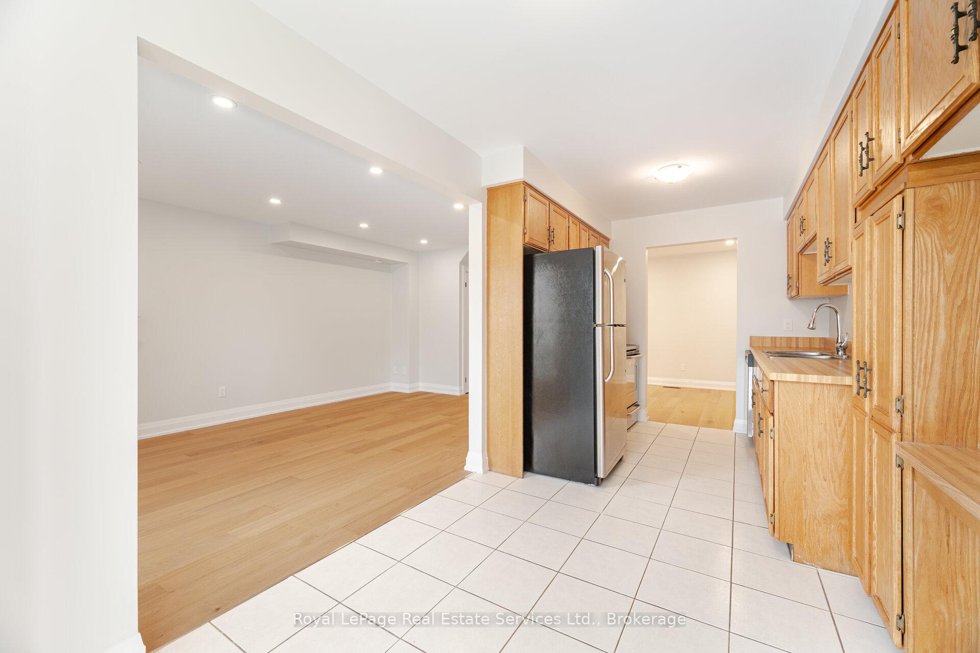 2155 Duncaster Drive 22, Burlington, ON L7P 4R4, Burlington ON, L7P 4R4