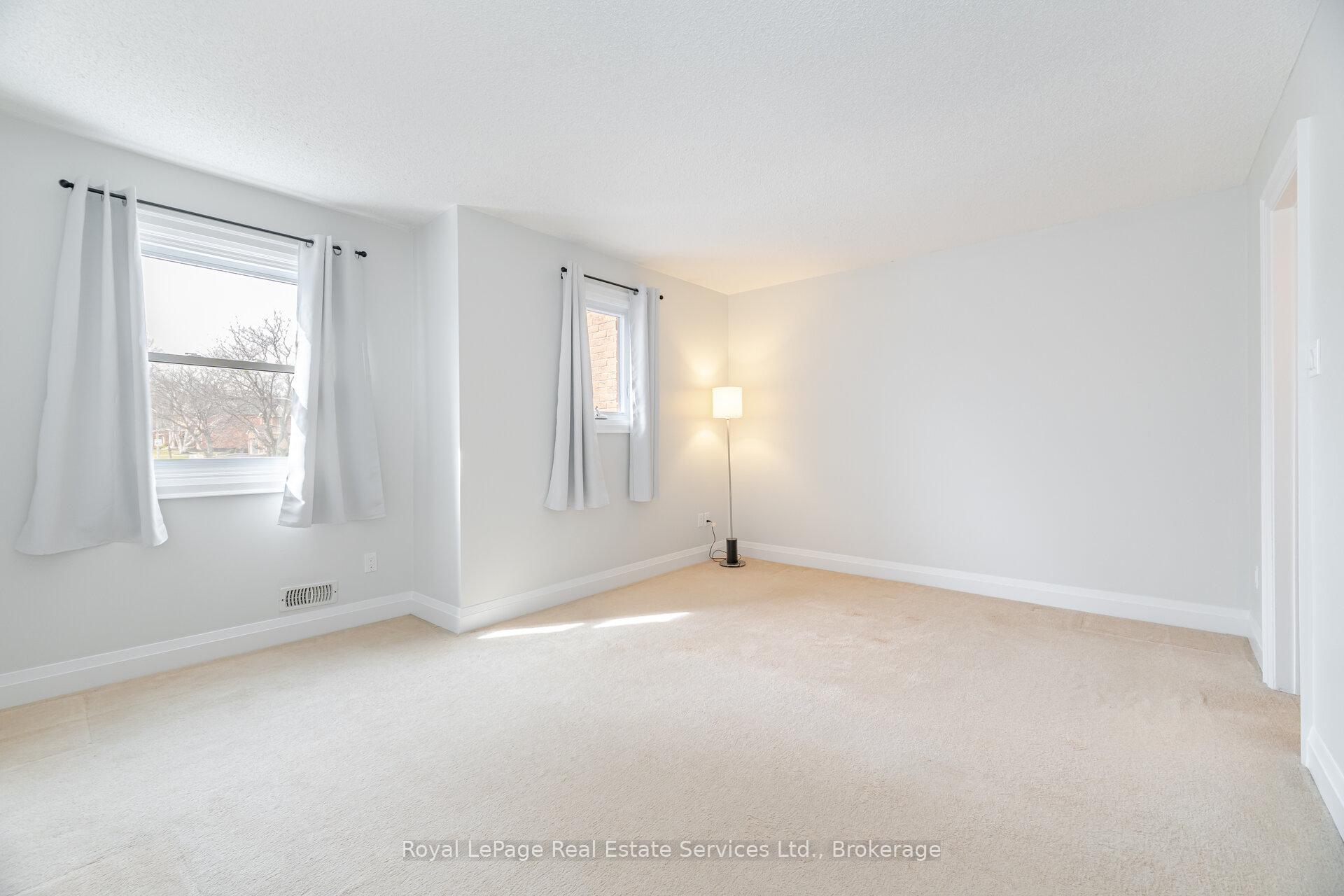 2155 Duncaster Drive 22, Burlington, ON L7P 4R4, Burlington ON, L7P 4R4