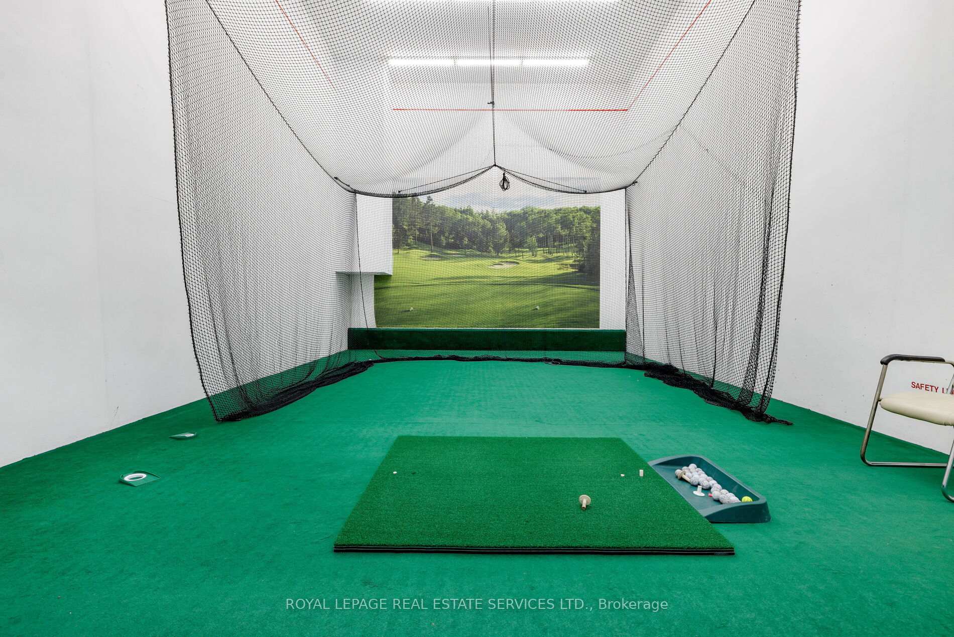 2180 Marine Drive 1401