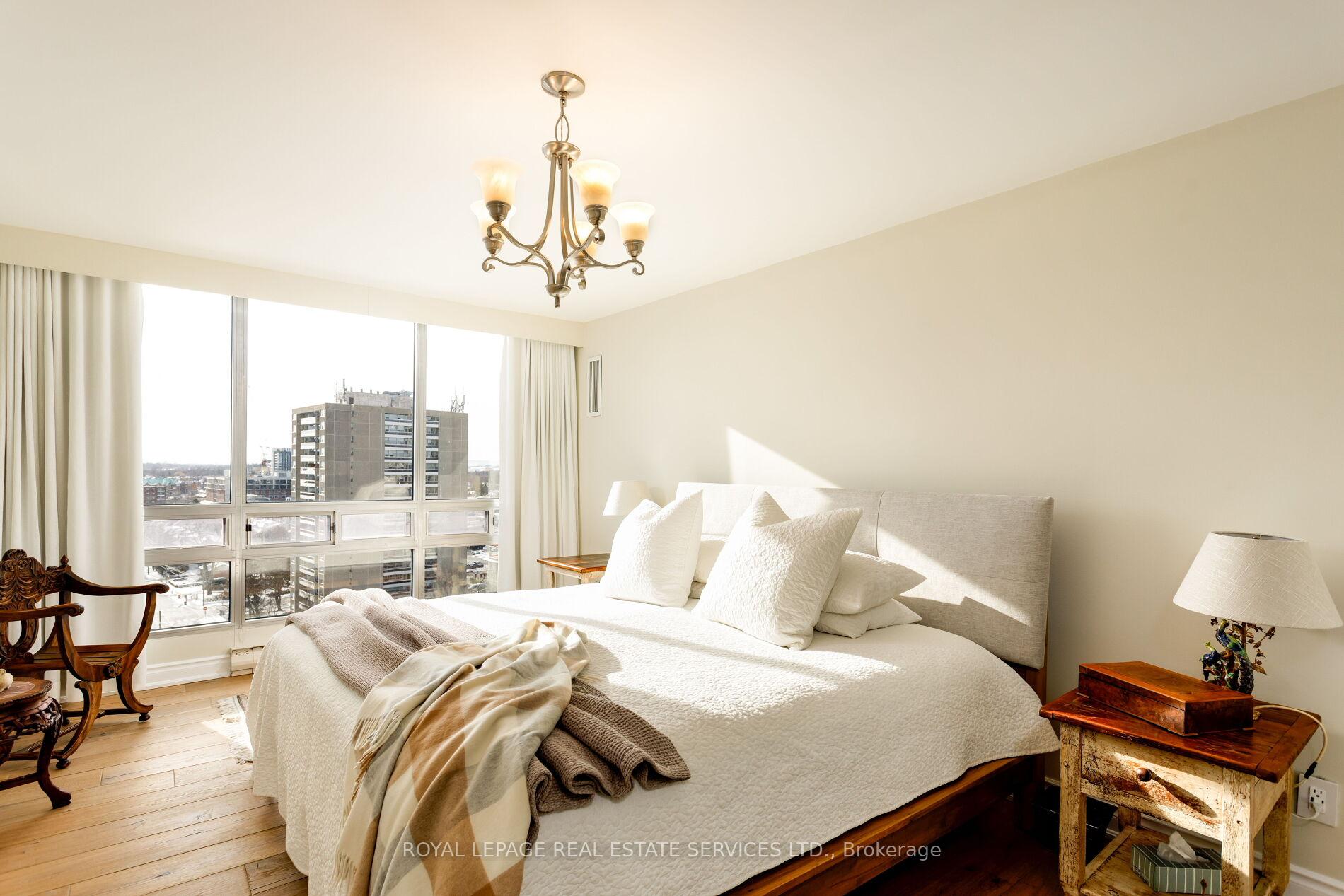 2180 Marine Drive 1401