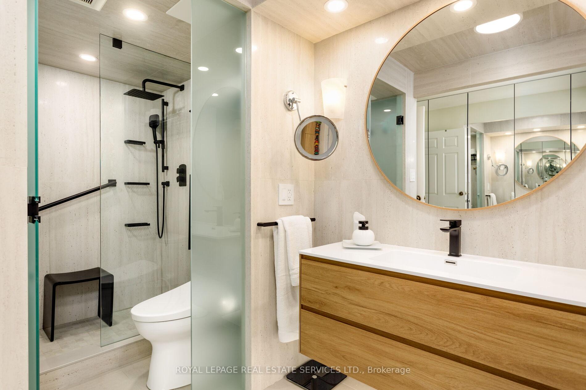 2180 Marine Drive 1401