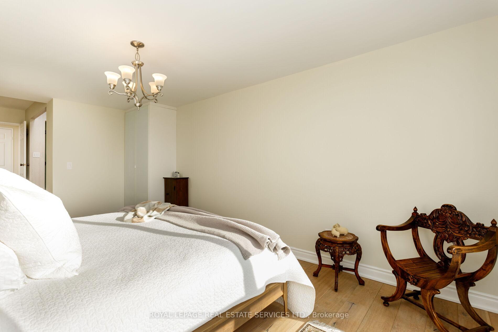 2180 Marine Drive 1401