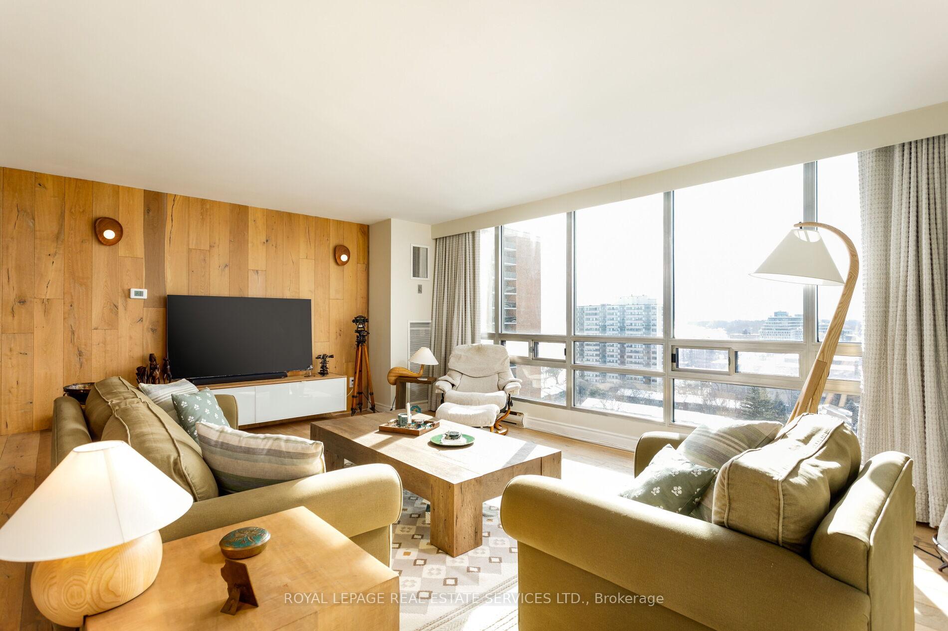 2180 Marine Drive 1401