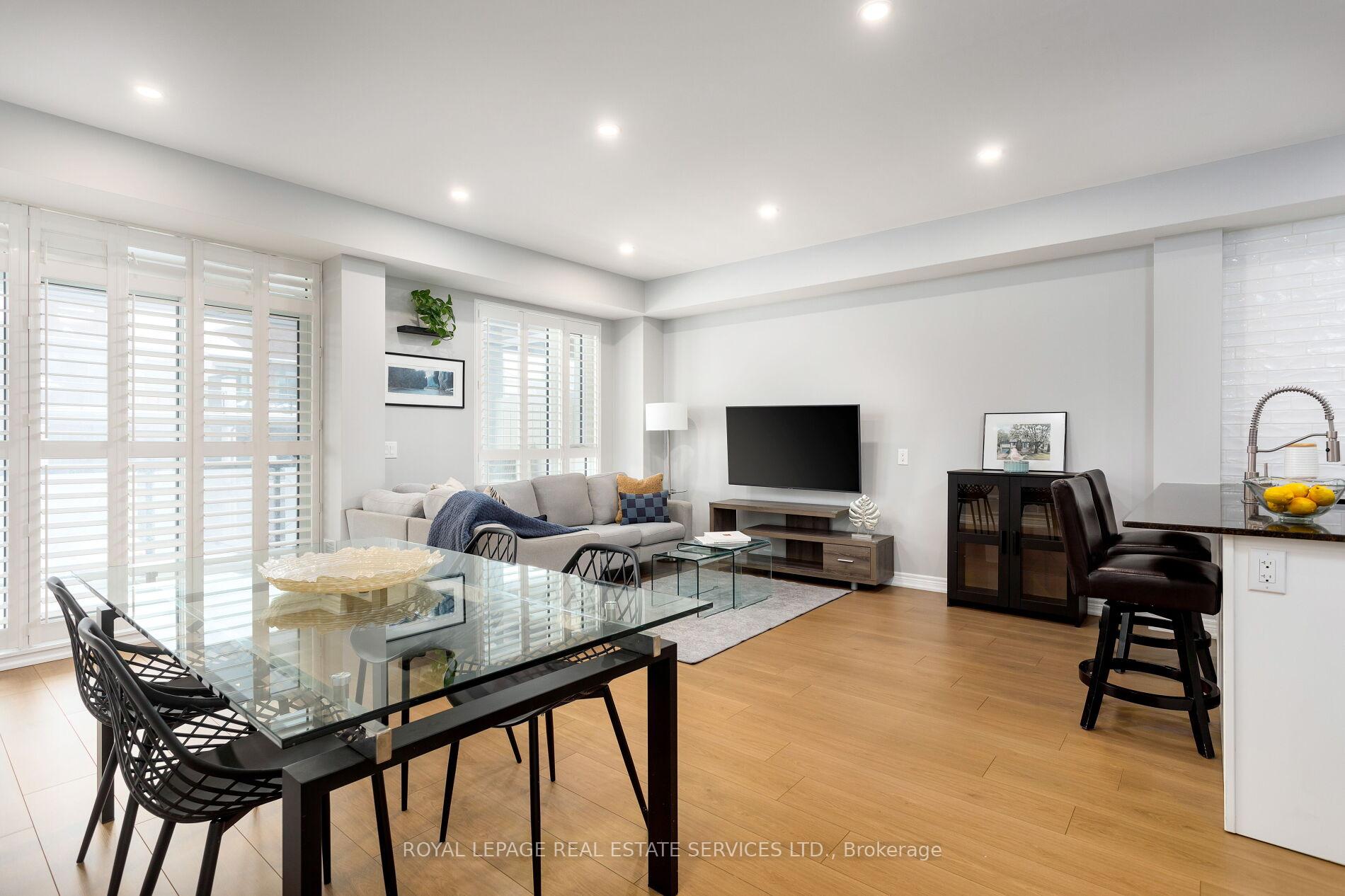 2370 Khalsa Gate 212