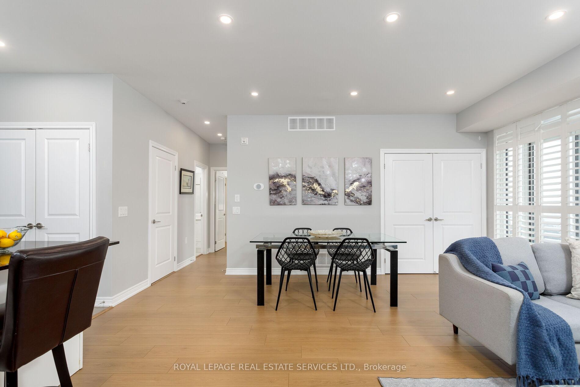 2370 Khalsa Gate 212