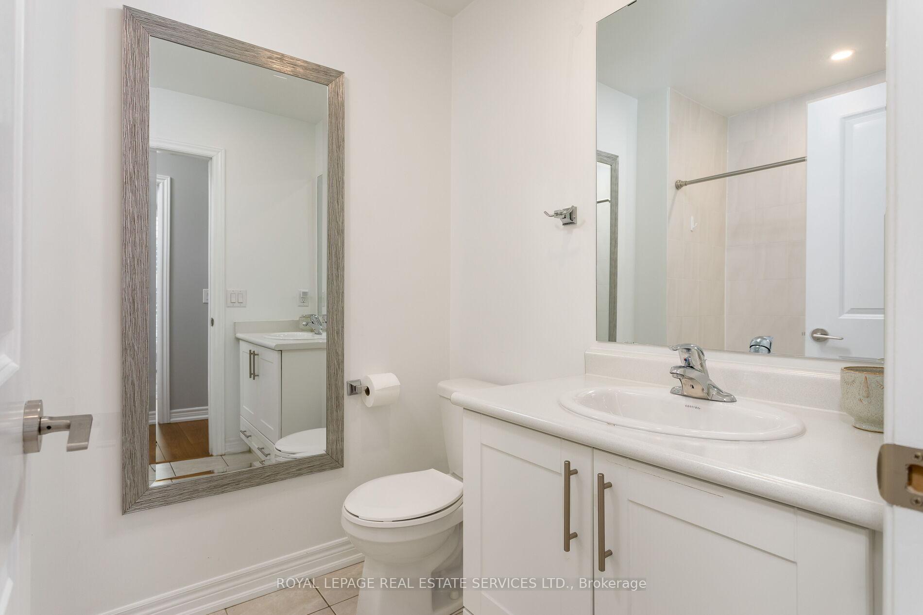 2370 Khalsa Gate 212