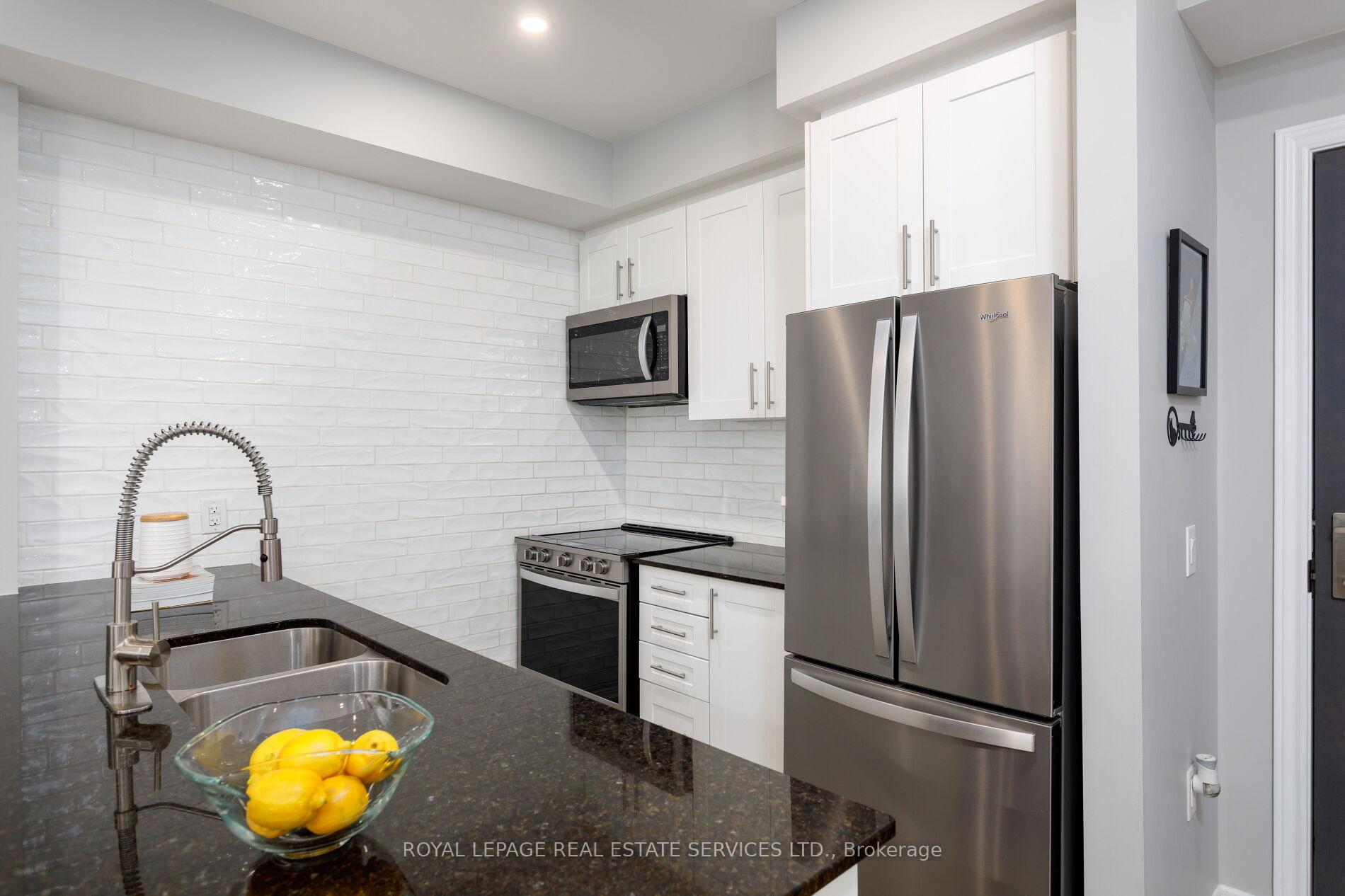 2370 Khalsa Gate 212