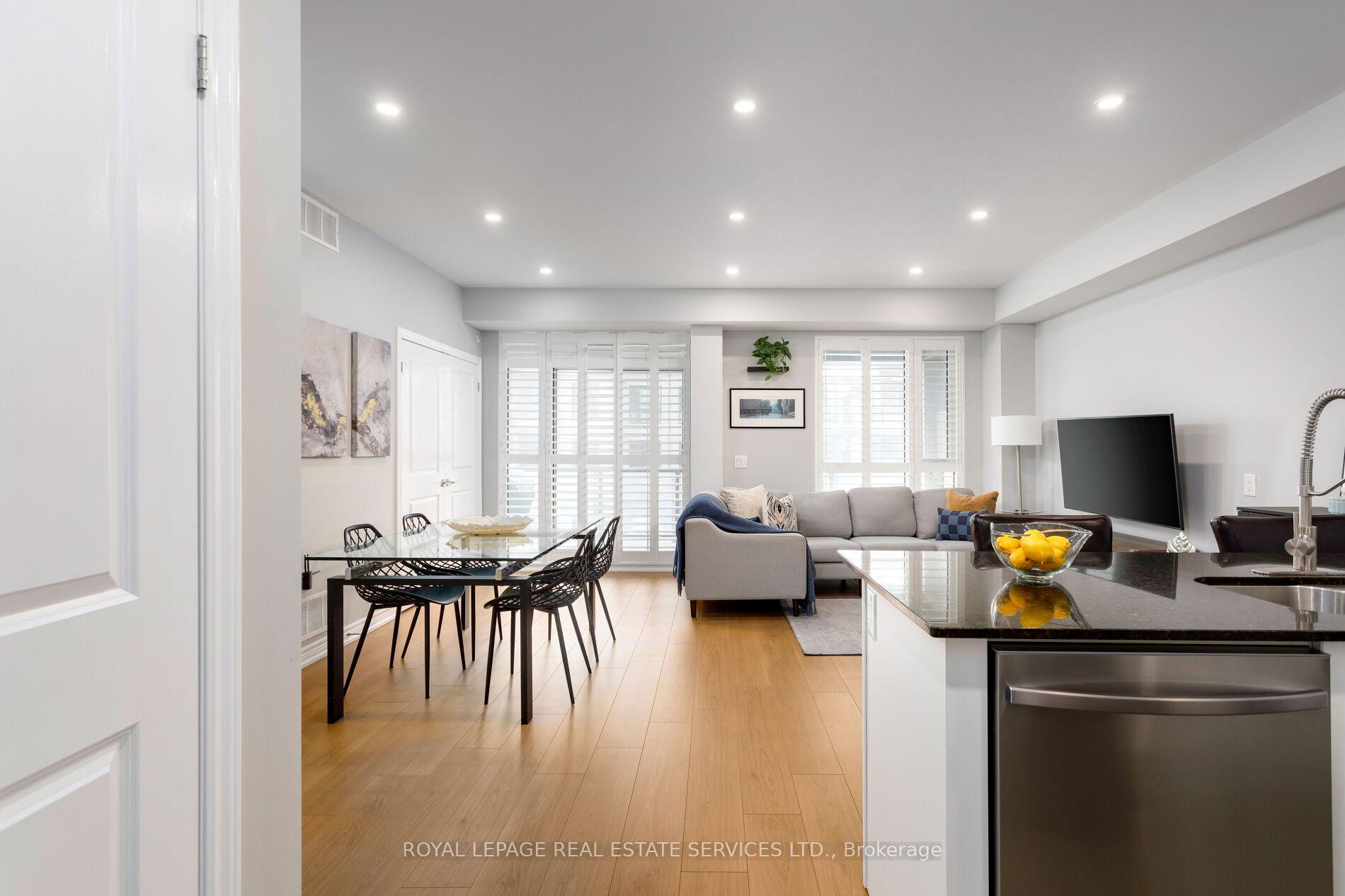 2370 Khalsa Gate 212