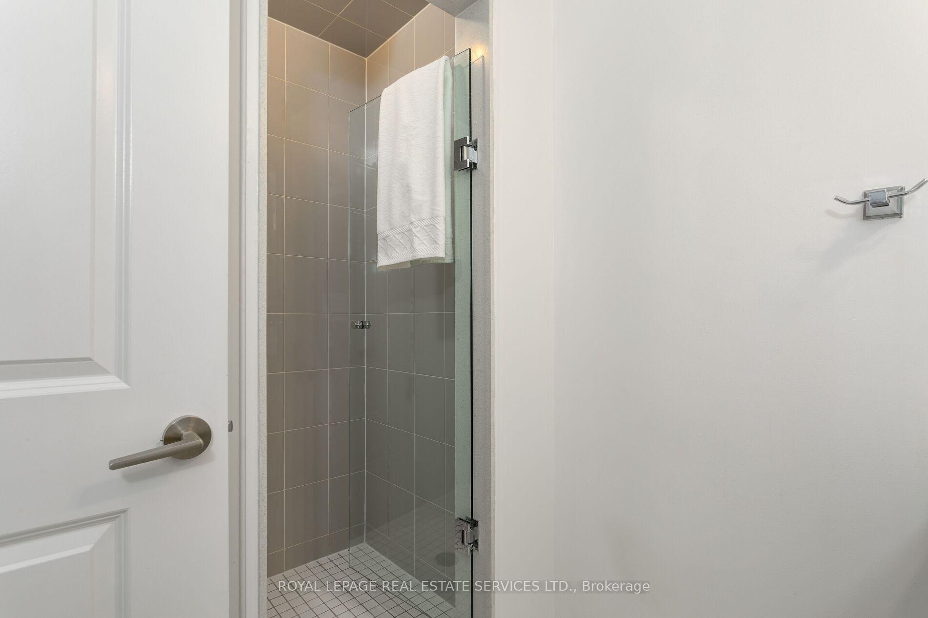 2370 Khalsa Gate 212