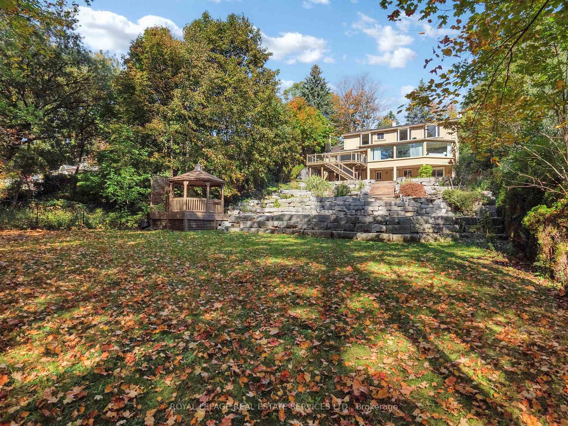 3278 Credit Heights Drive