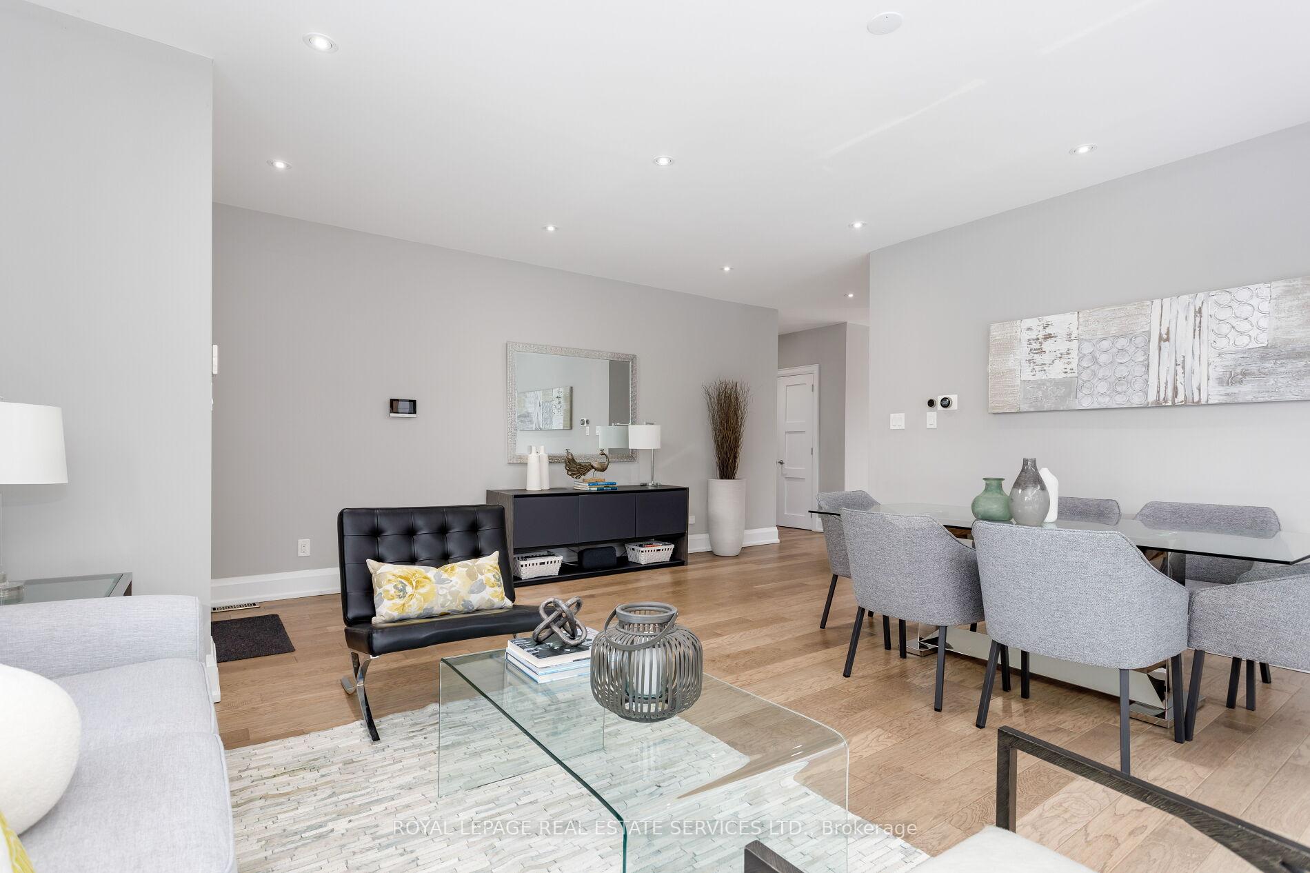 443 Seabourne Drive, Oakville, ON L6L 4E9, Oakville ON, L6L 4E9