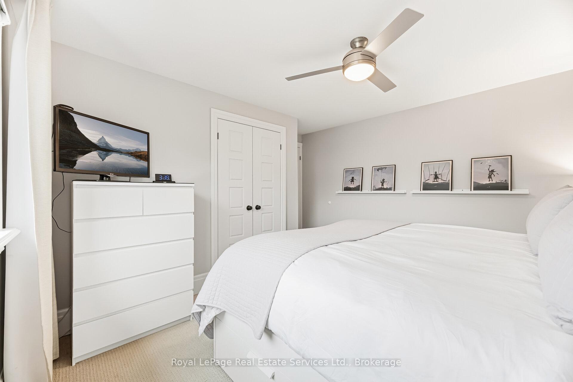 667 Lomond Crescent, Burlington, ON L7L 2N8, Burlington ON, L7L 2N8