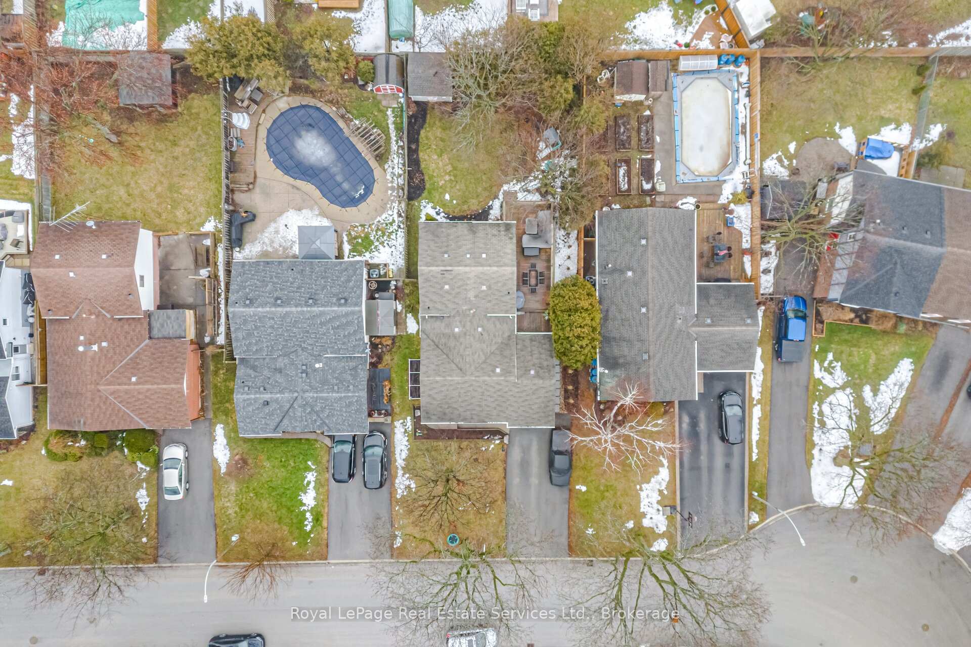 667 Lomond Crescent, Burlington, ON L7L 2N8, Burlington ON, L7L 2N8