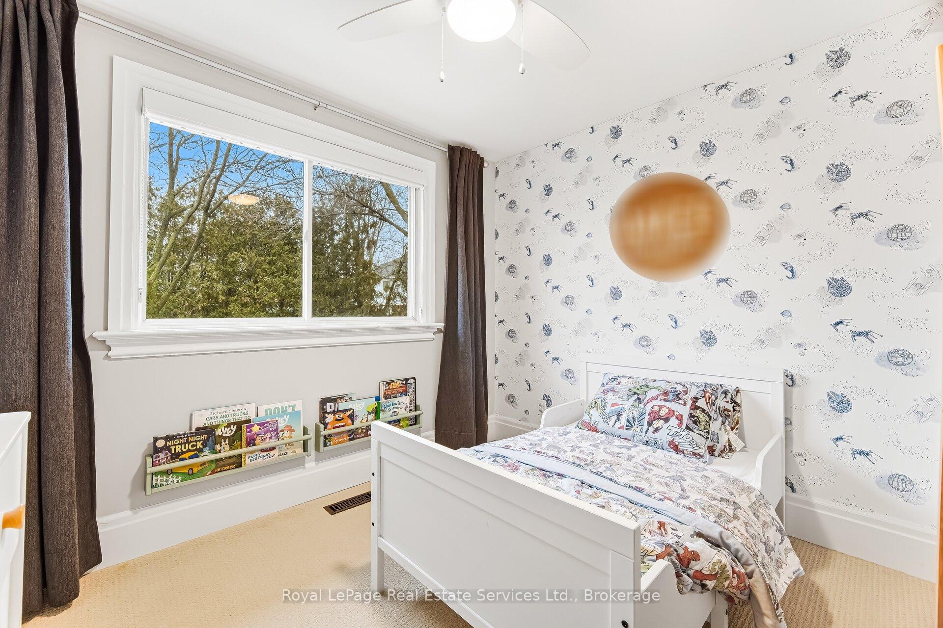 667 Lomond Crescent, Burlington, ON L7L 2N8, Burlington ON, L7L 2N8