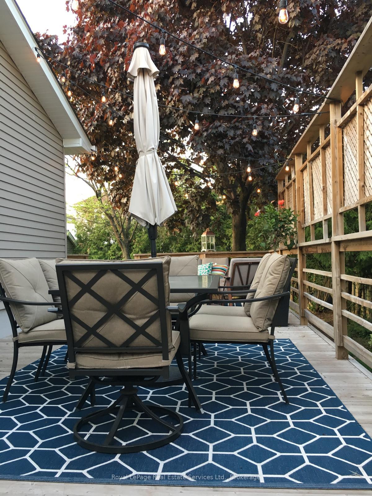 667 Lomond Crescent, Burlington, ON L7L 2N8, Burlington ON, L7L 2N8