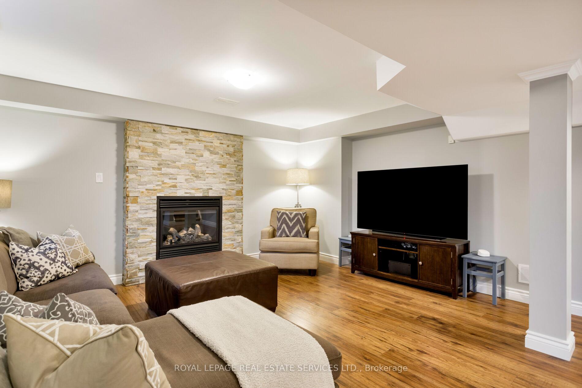2213 Littondale Lane, Oakville, ON L6M 0A6, Oakville ON, L6M 0A6