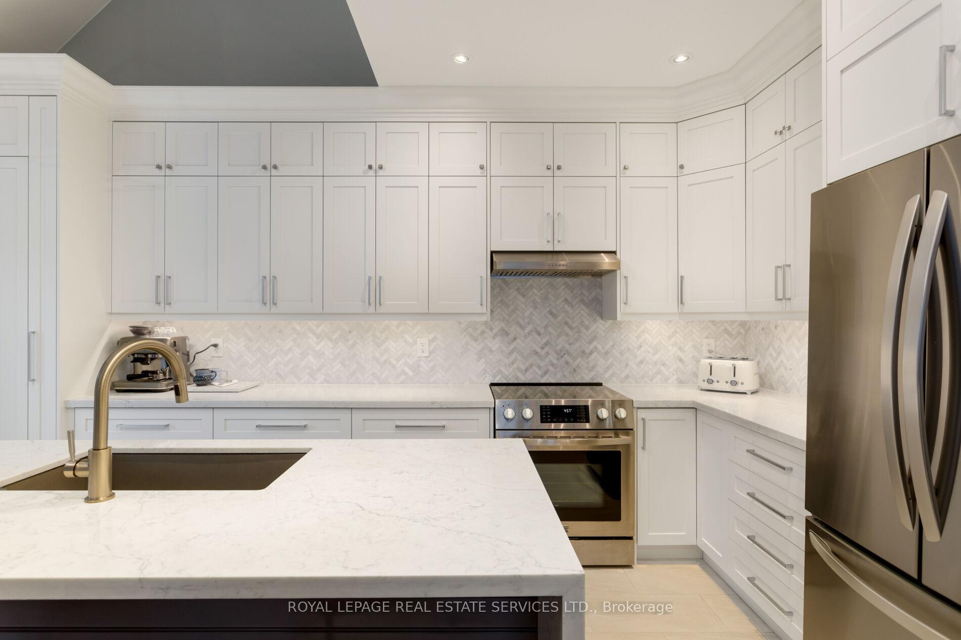 2213 Littondale Lane, Oakville, ON L6M 0A6, Oakville ON, L6M 0A6