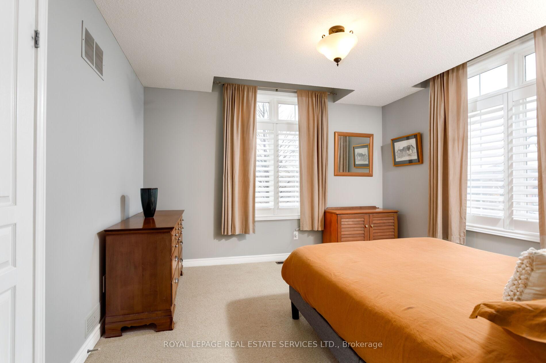 2213 Littondale Lane, Oakville, ON L6M 0A6, Oakville ON, L6M 0A6