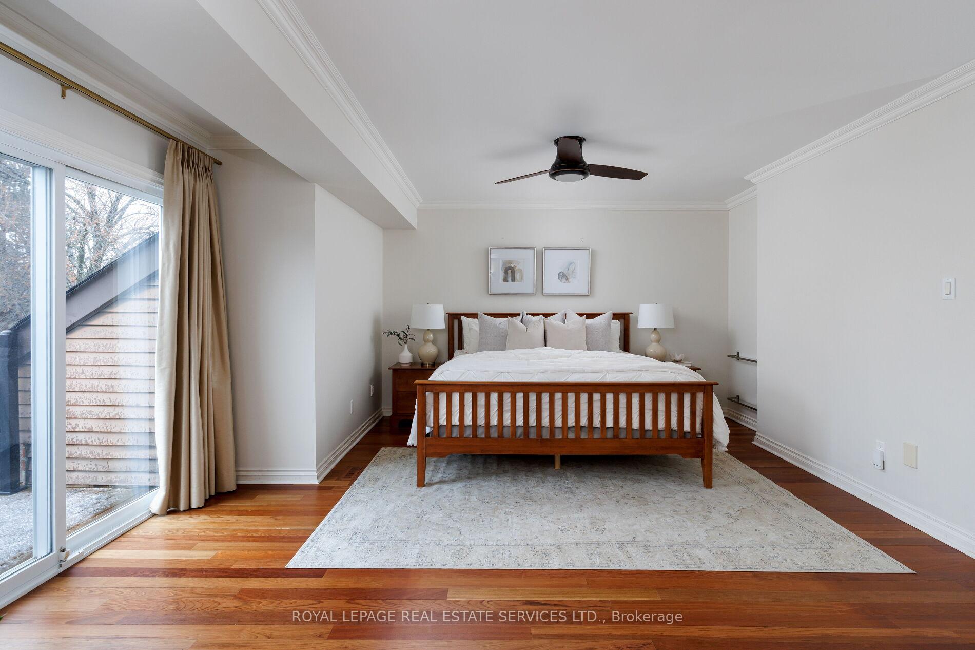 68 Tradewind Drive, Oakville, ON L6L 6K8