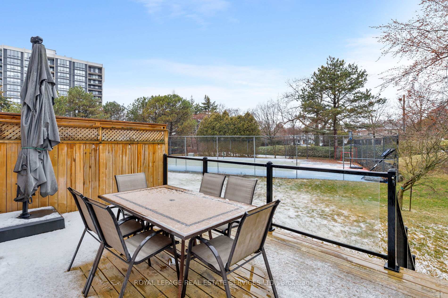 68 Tradewind Drive, Oakville, ON L6L 6K8