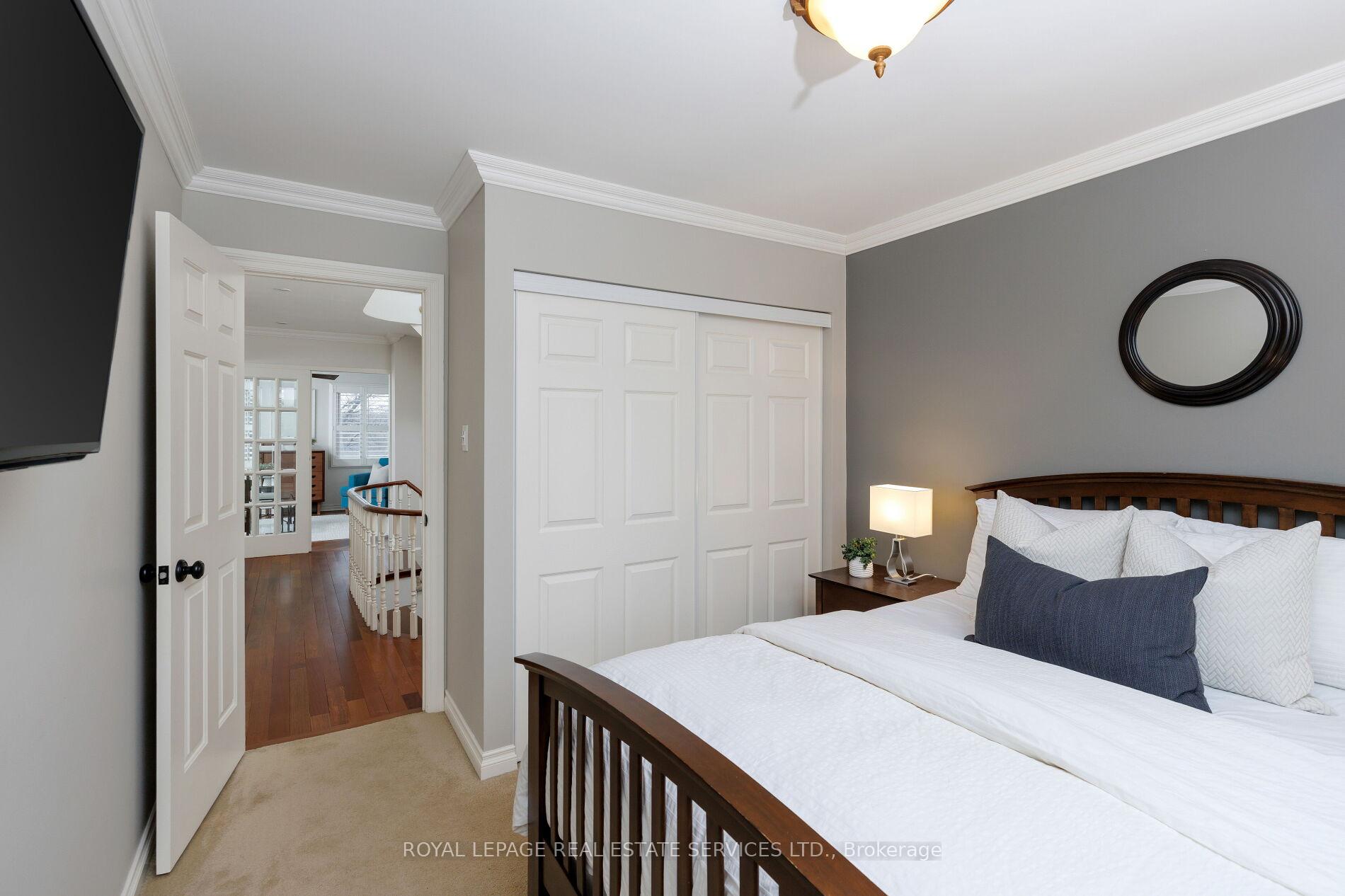 68 Tradewind Drive, Oakville, ON L6L 6K8