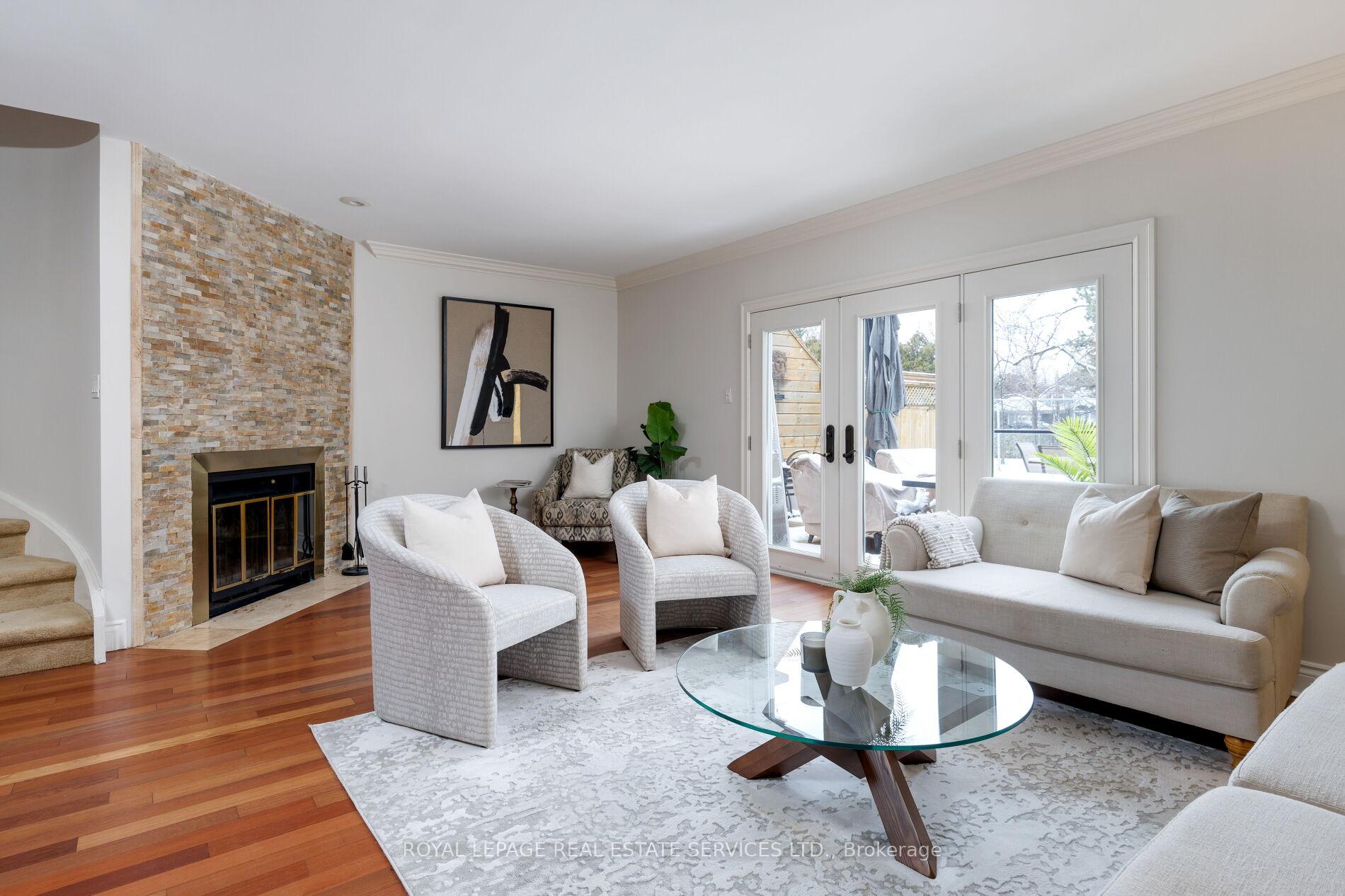 68 Tradewind Drive, Oakville, ON L6L 6K8