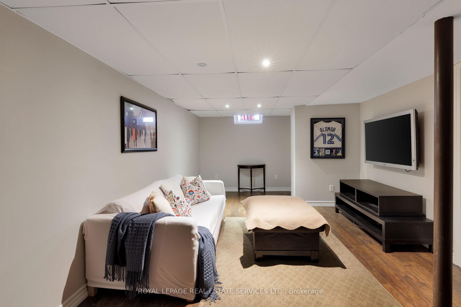 1240 Westview Terrace 86