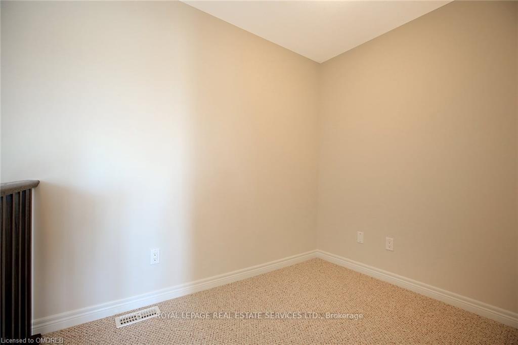 2307 Natasha Circle, Oakville, ON L6M 1P2