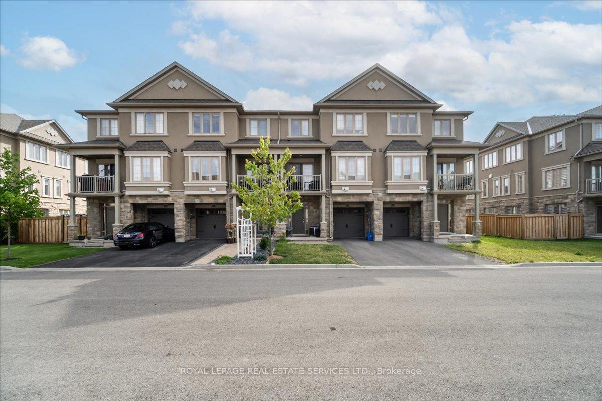 2307 Natasha Circle, Oakville, ON L6M 1P2