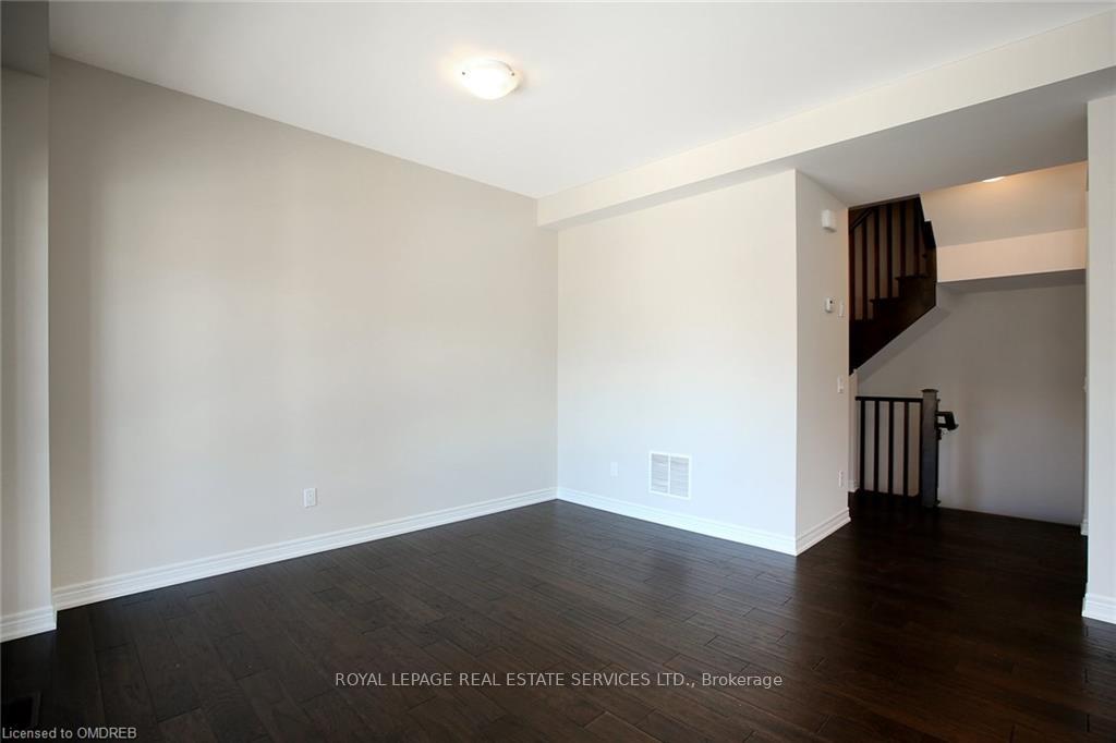 2307 Natasha Circle, Oakville, ON L6M 1P2