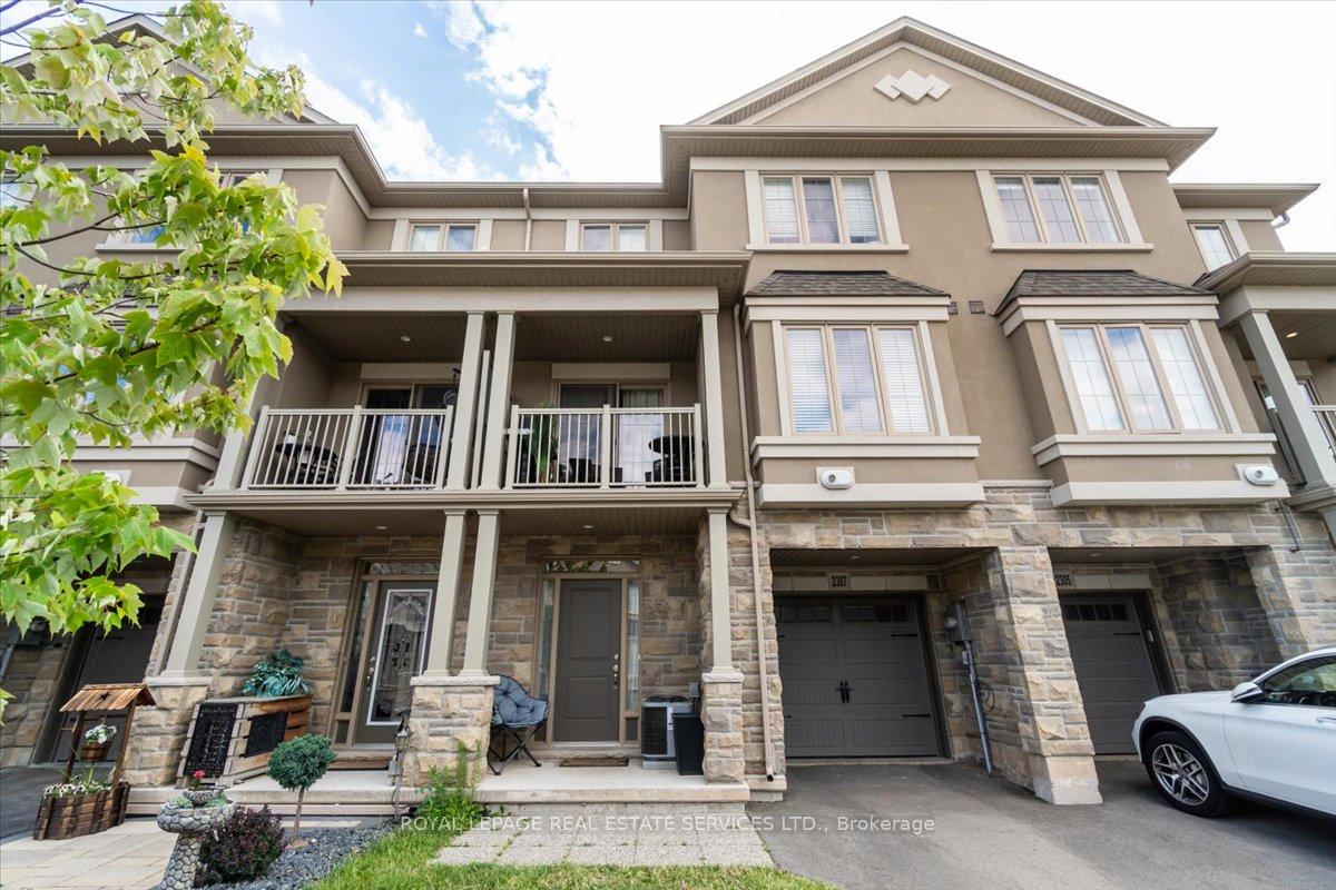 2307 Natasha Circle, Oakville, ON L6M 1P2