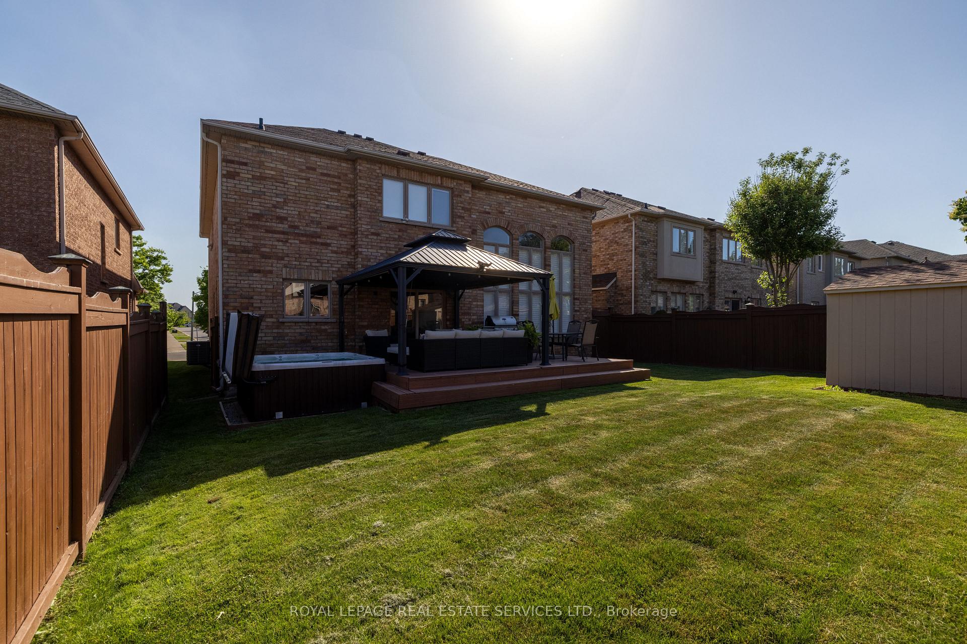 2313 Coronation Drive, Oakville, ON L6H 7N1