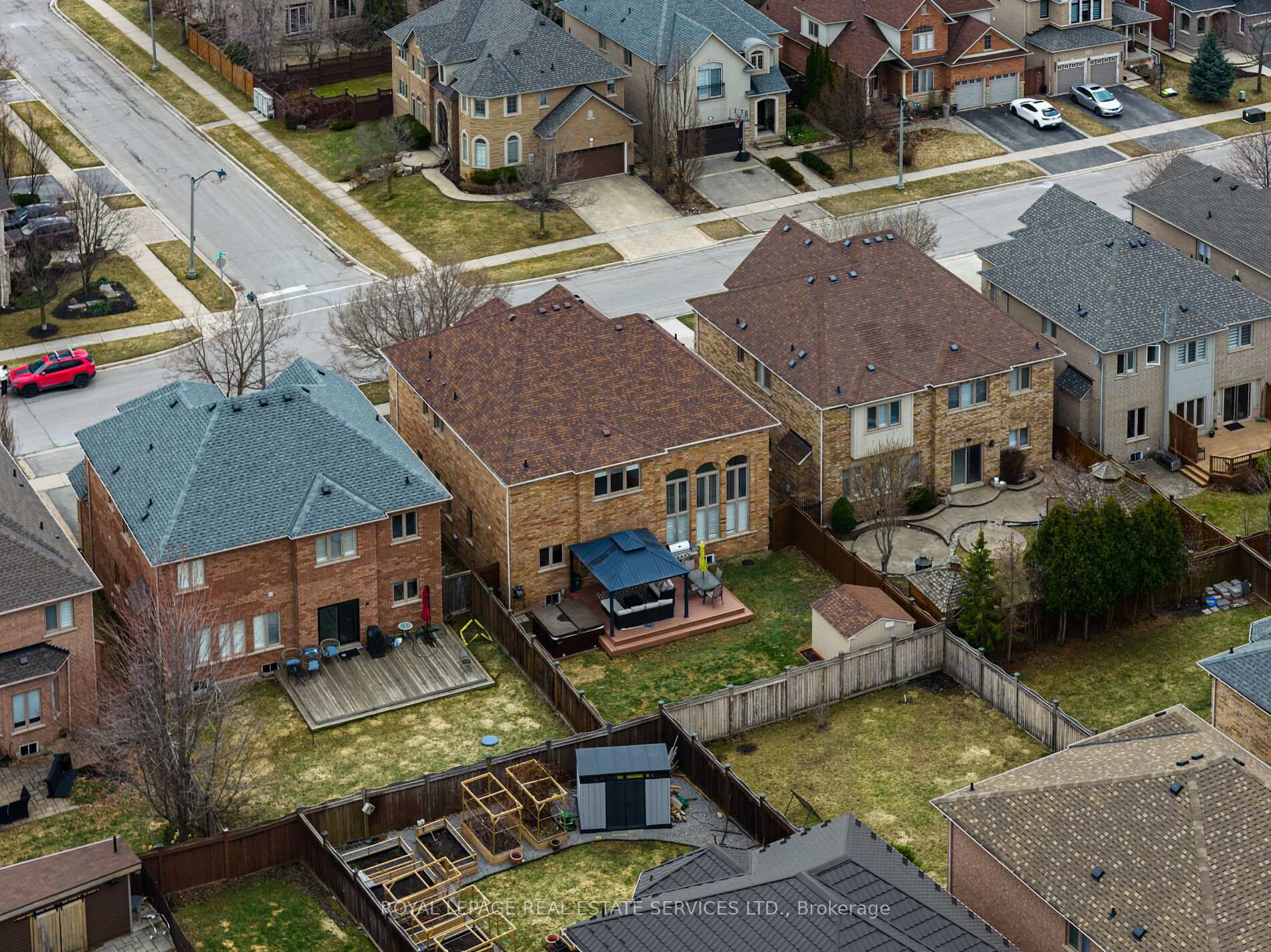 2313 Coronation Drive, Oakville, ON L6H 7N1