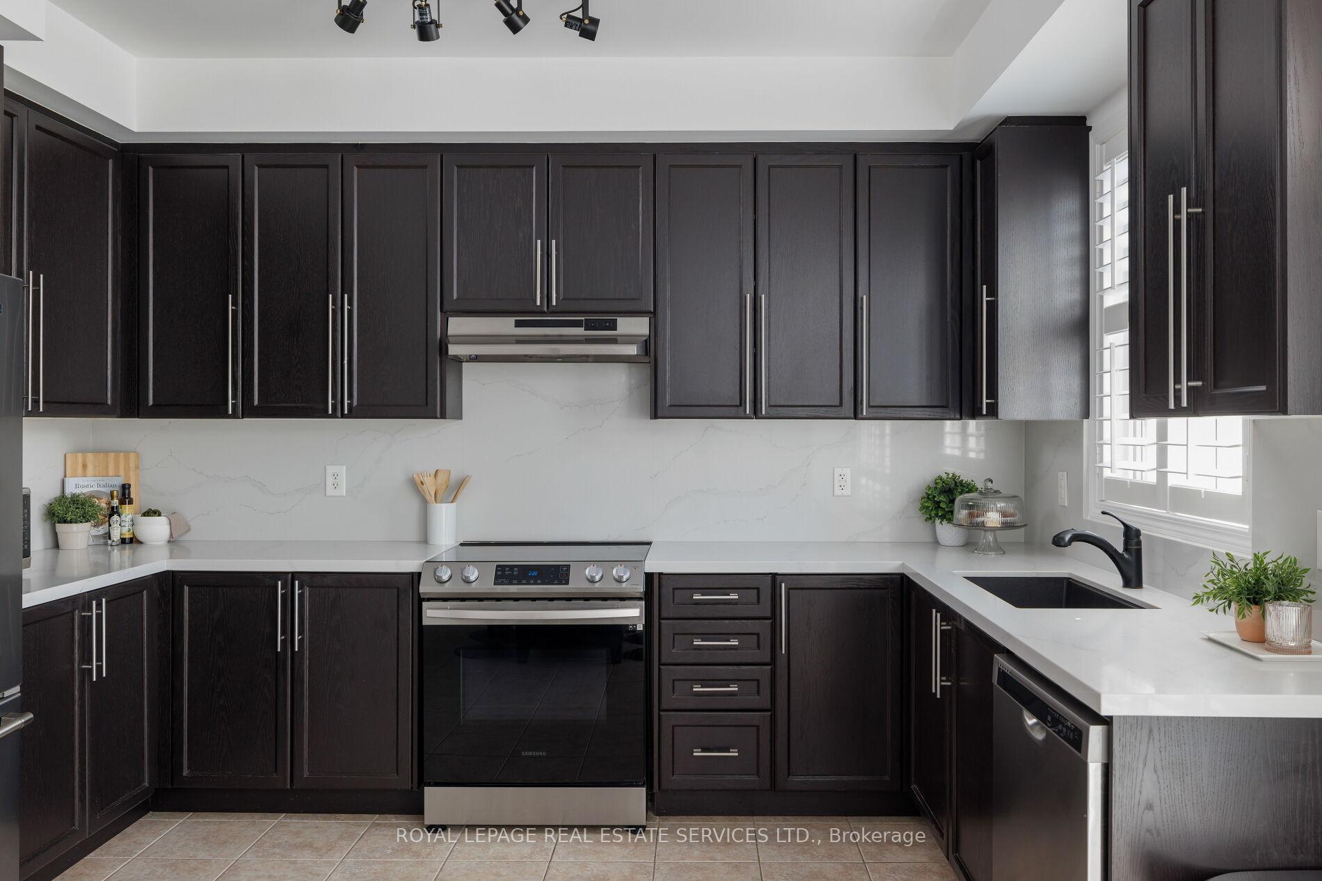 4823 Thomas Alton Boulevard 20