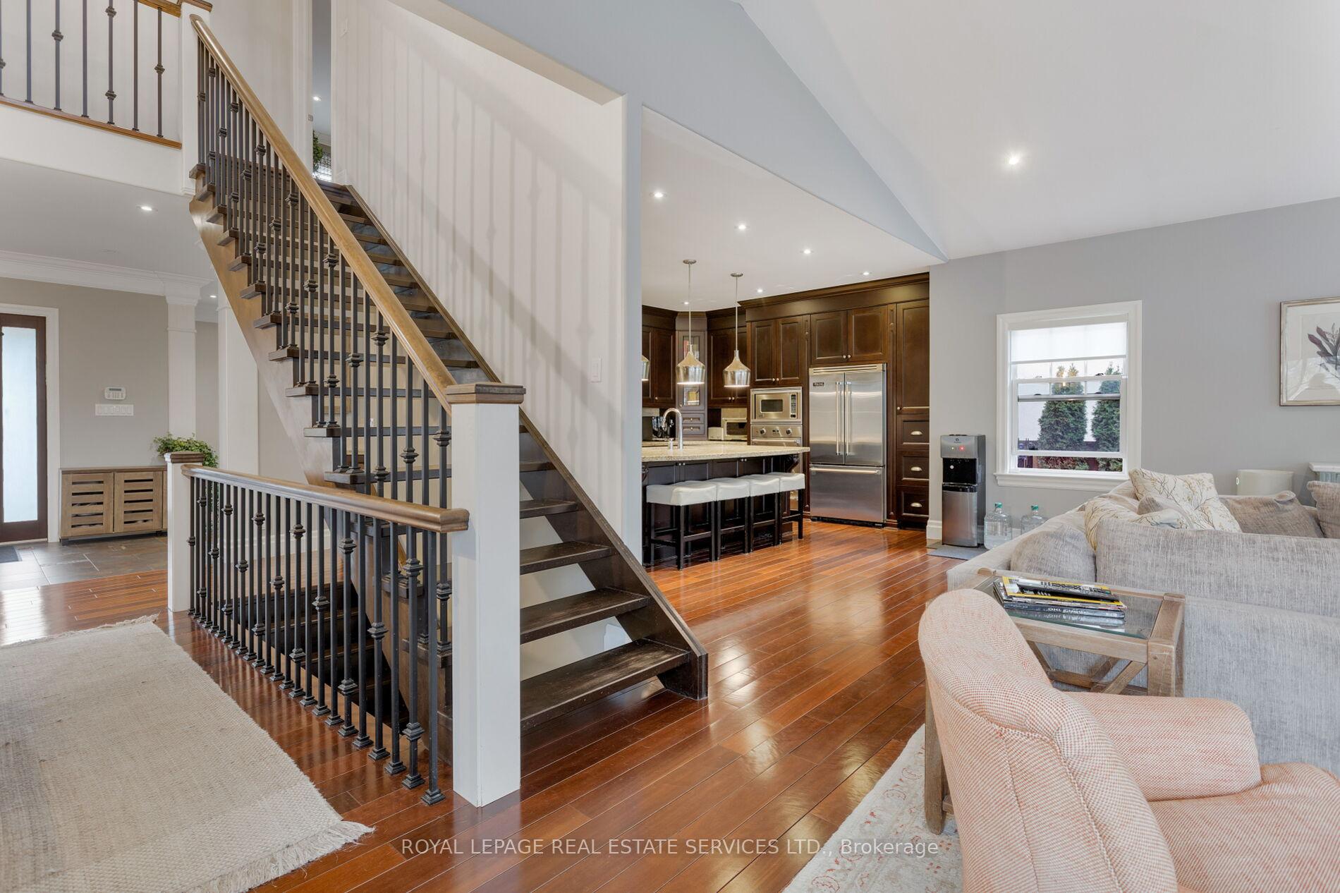 1387 Willowdown Road