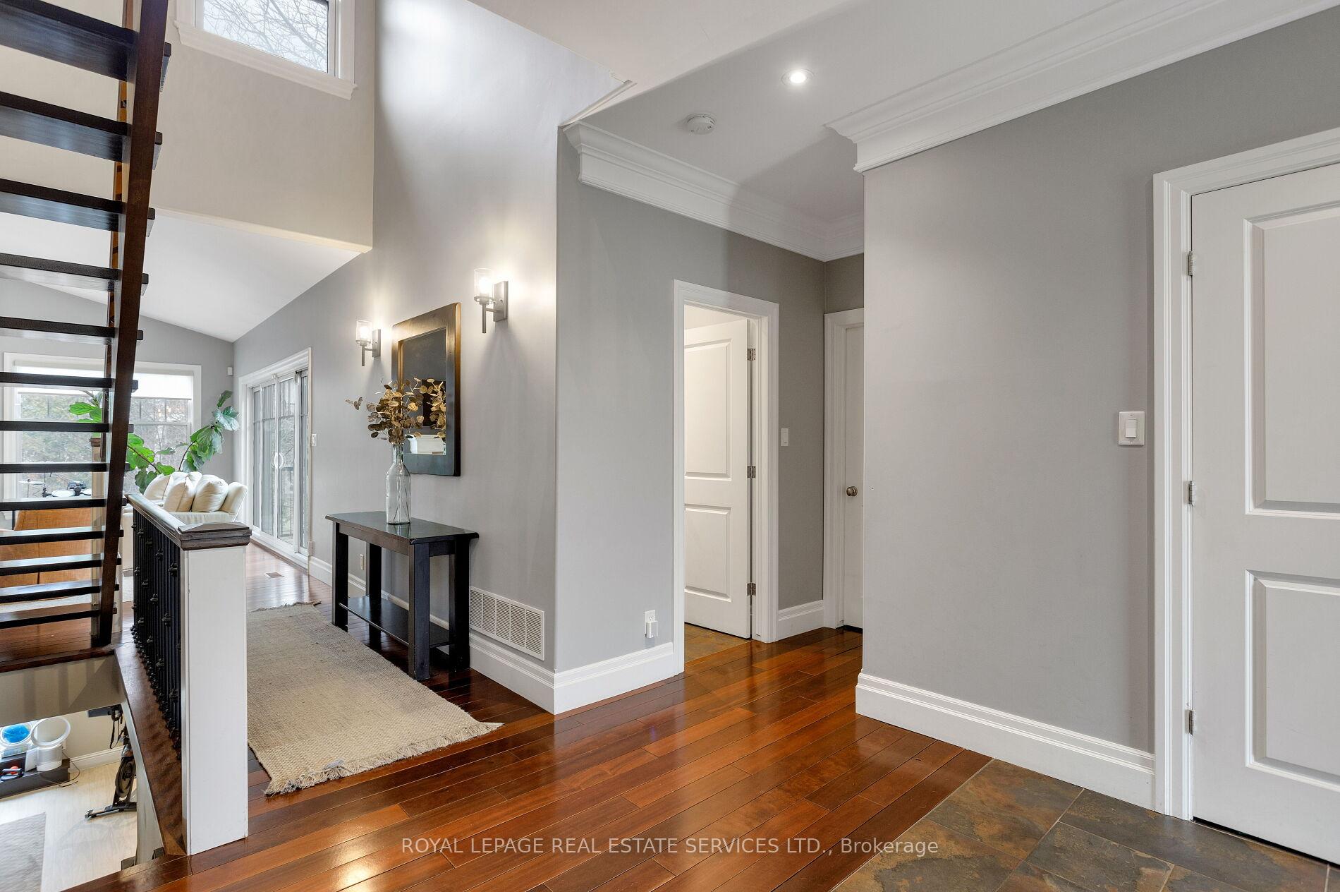 1387 Willowdown Road