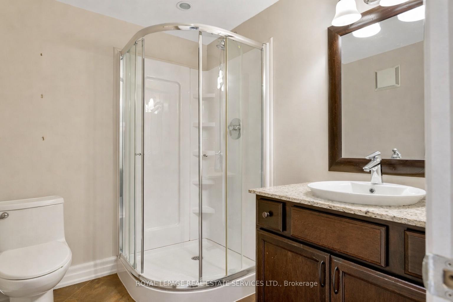 1387 Willowdown Road