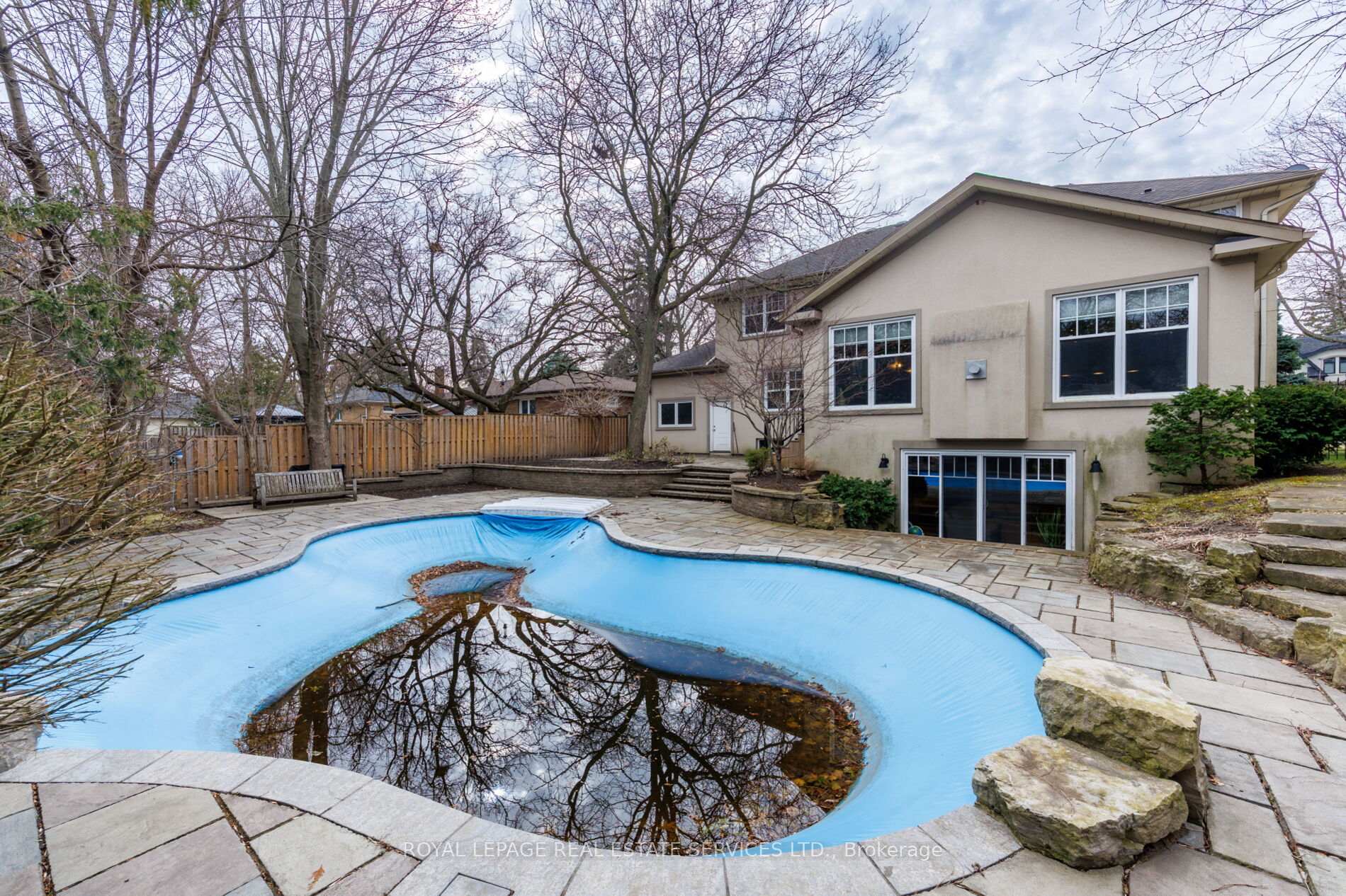 1387 Willowdown Road