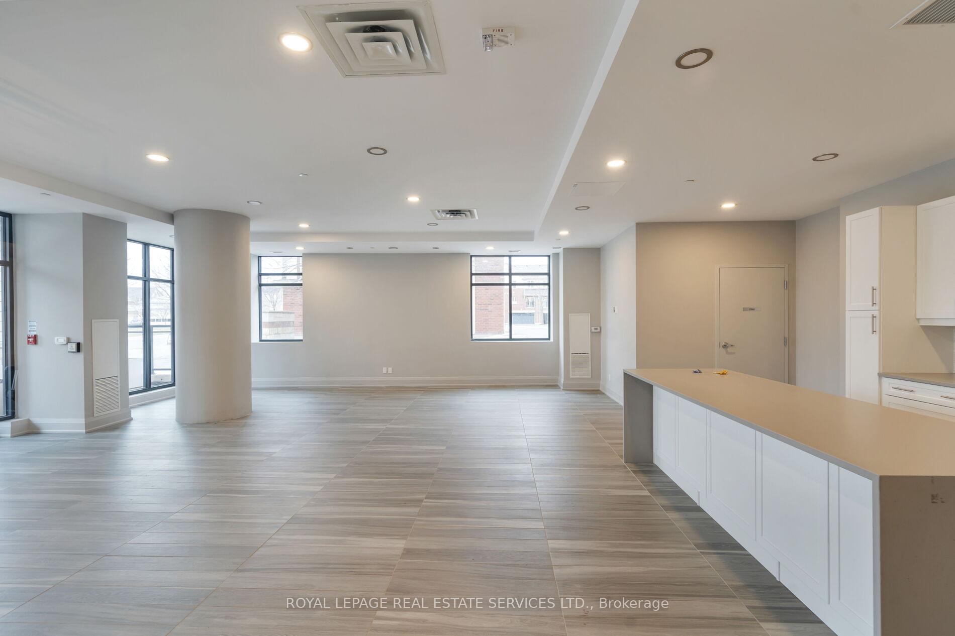 150 Oak Park Boulevard 420