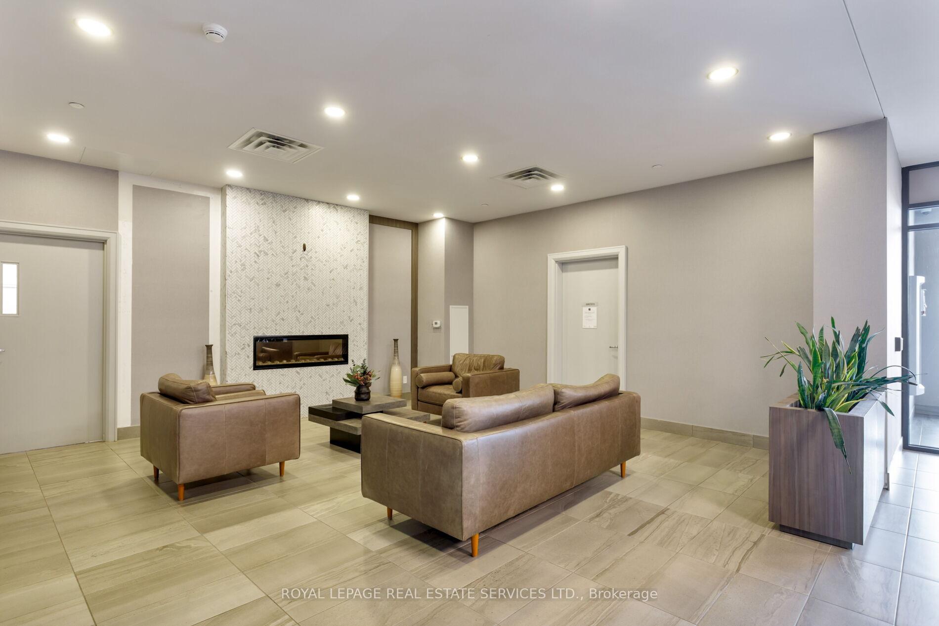 150 Oak Park Boulevard 420