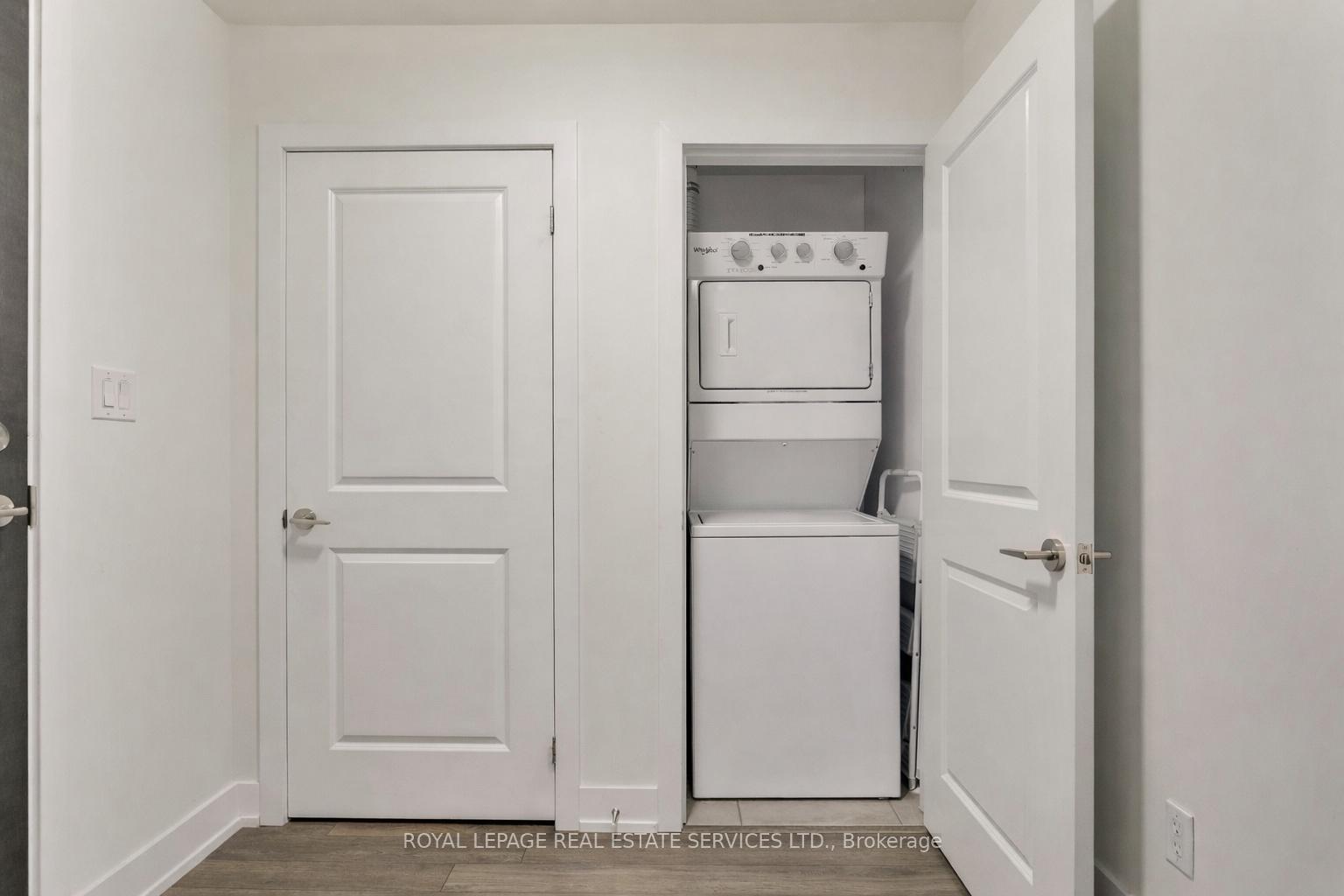 150 Oak Park Boulevard 420