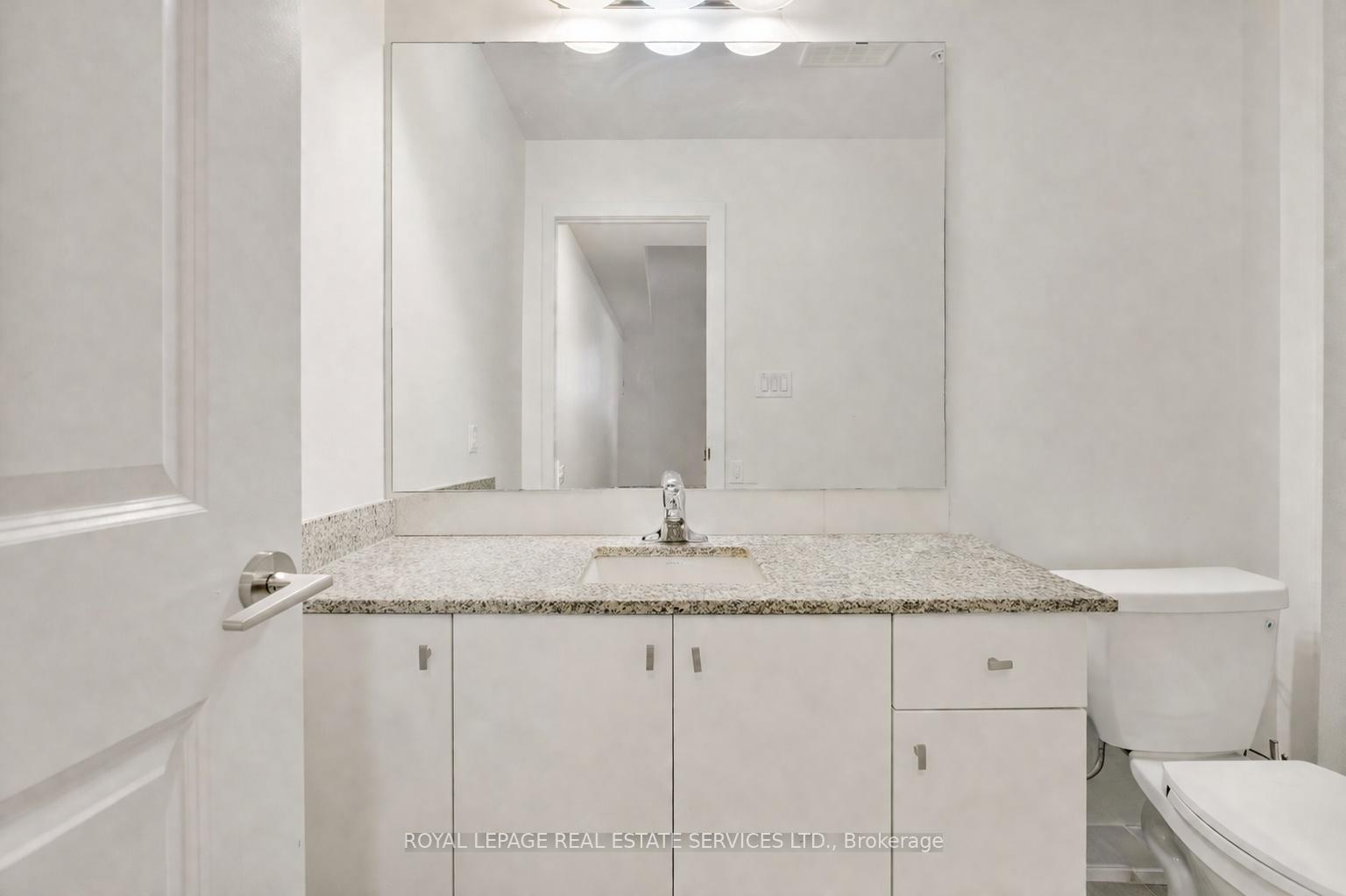 150 Oak Park Boulevard 420