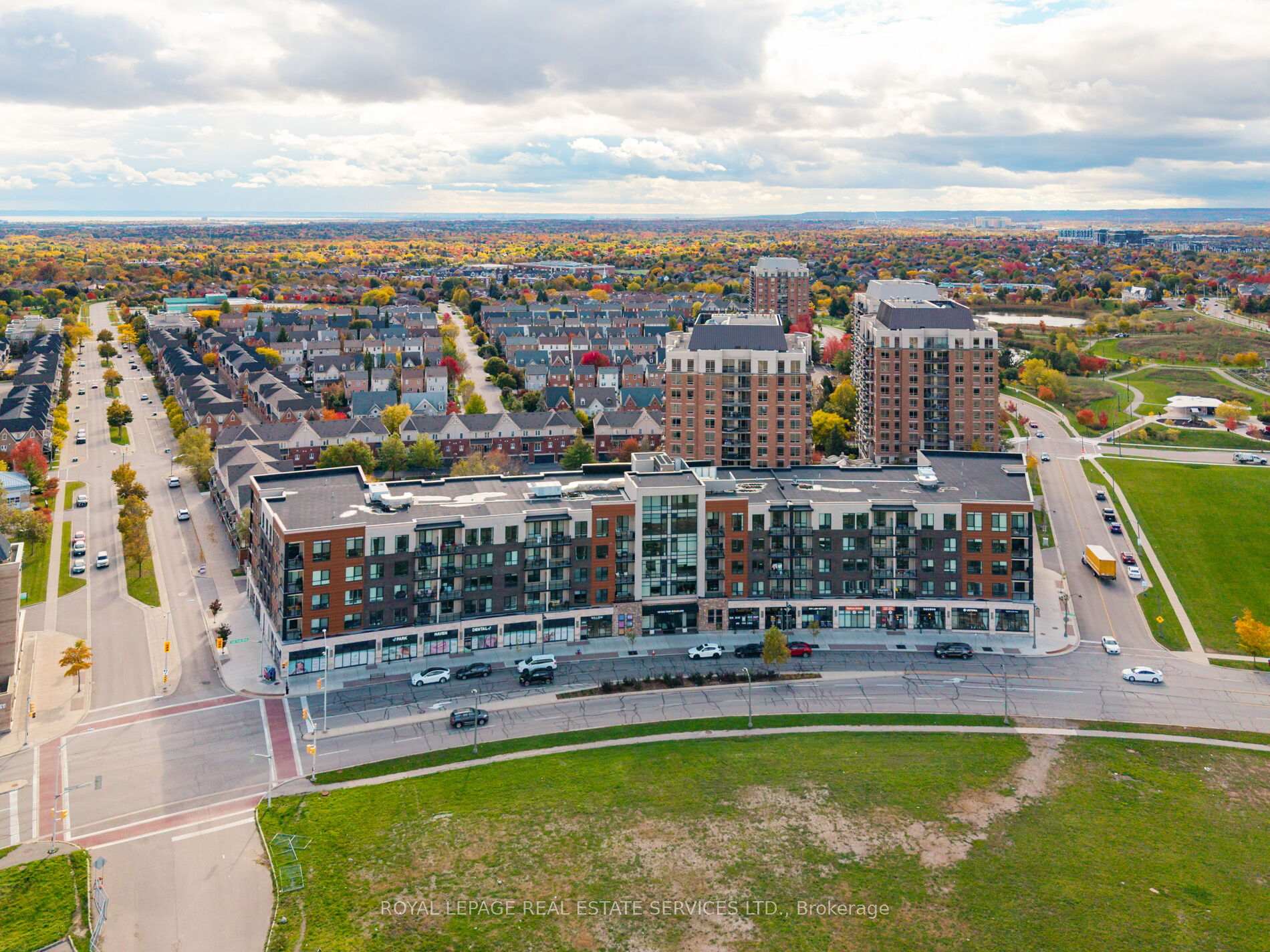 150 Oak Park Boulevard 420