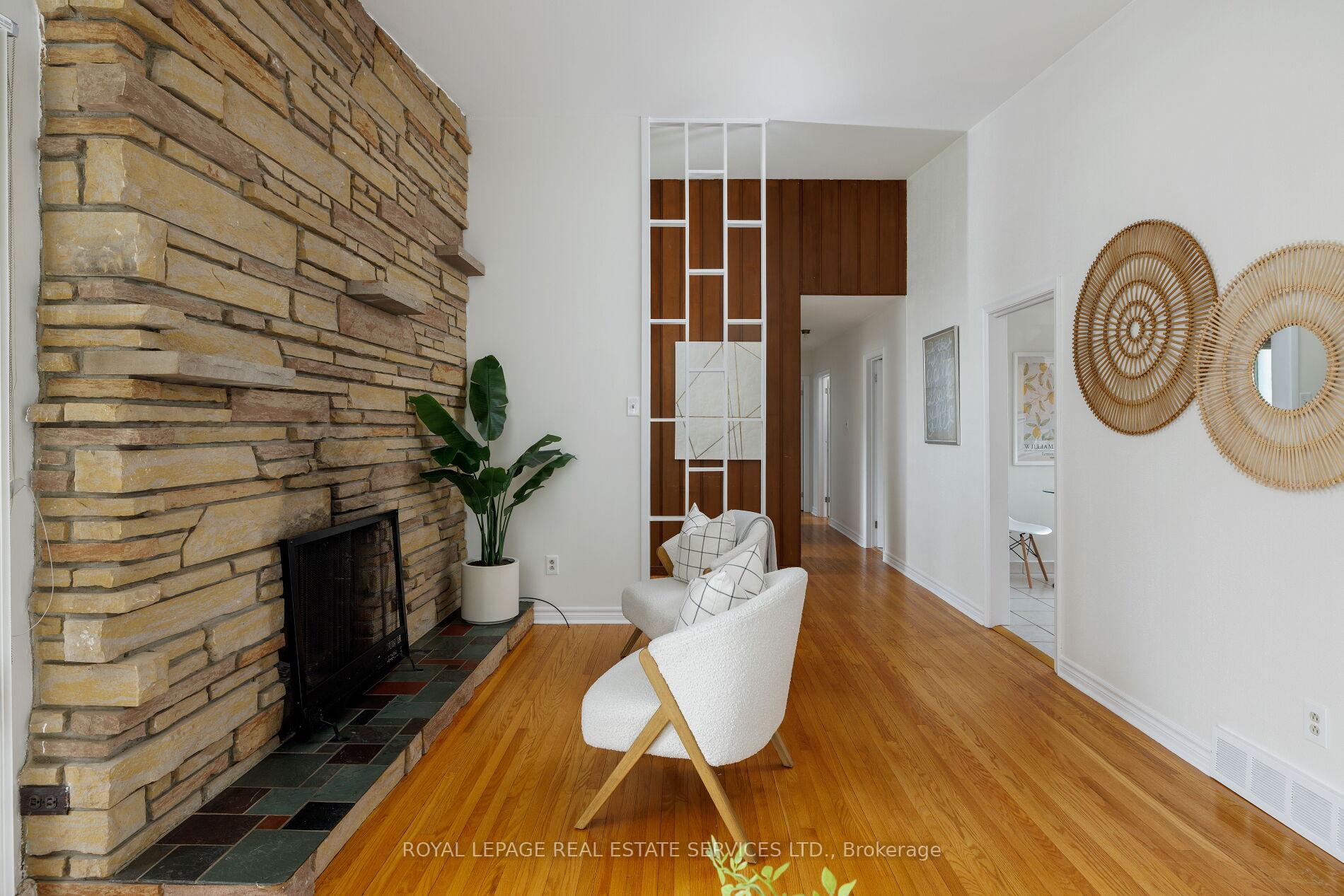 1106 Falgarwood Drive