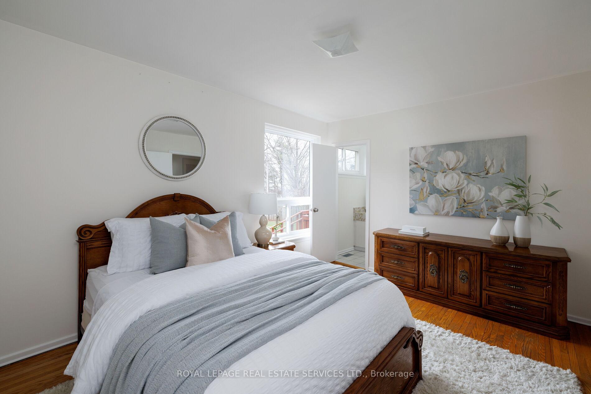 1106 Falgarwood Drive