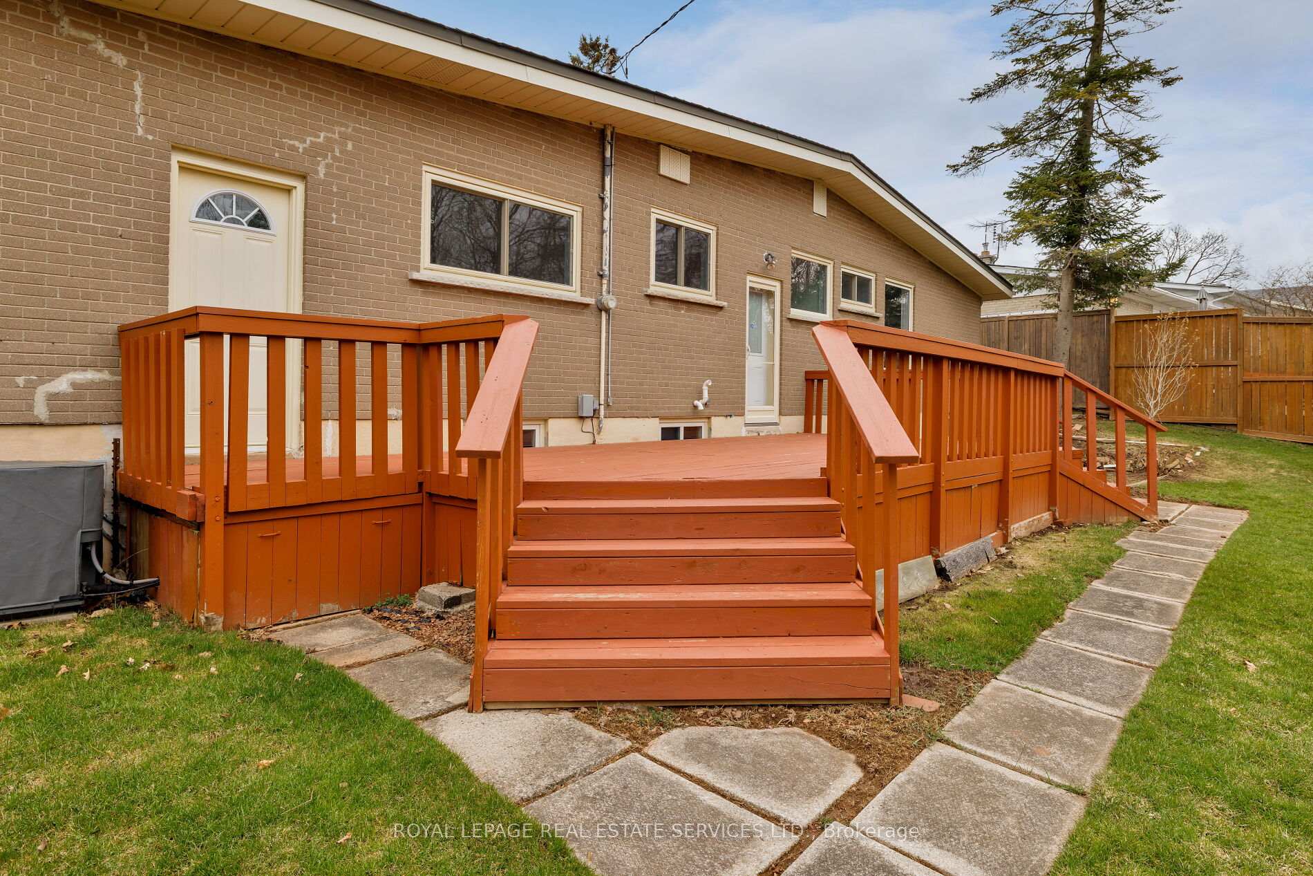 1106 Falgarwood Drive