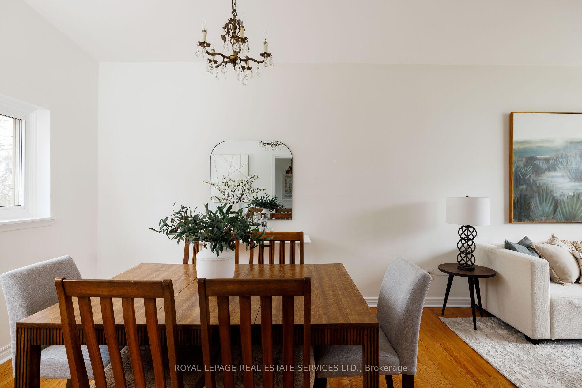 1106 Falgarwood Drive