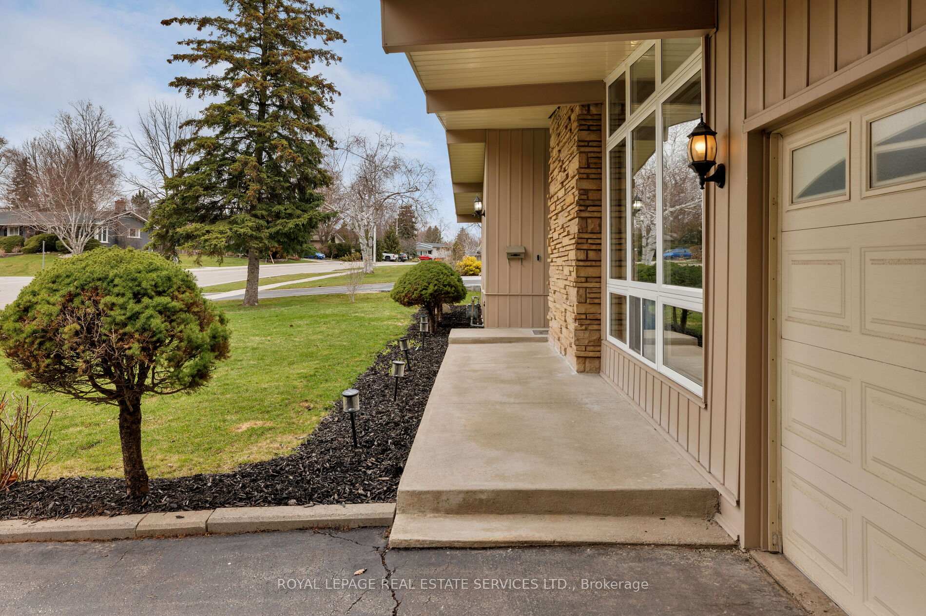 1106 Falgarwood Drive