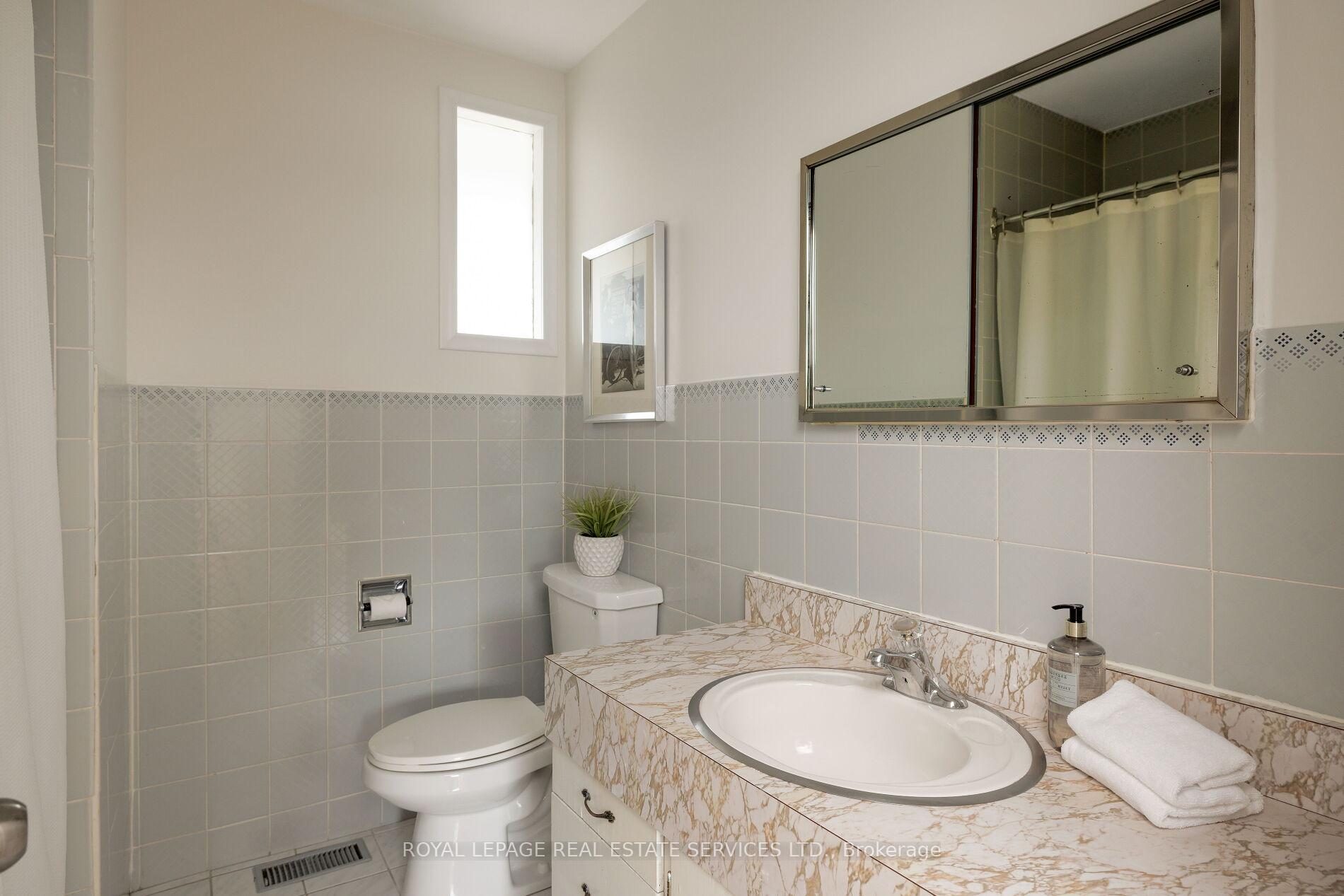 1106 Falgarwood Drive