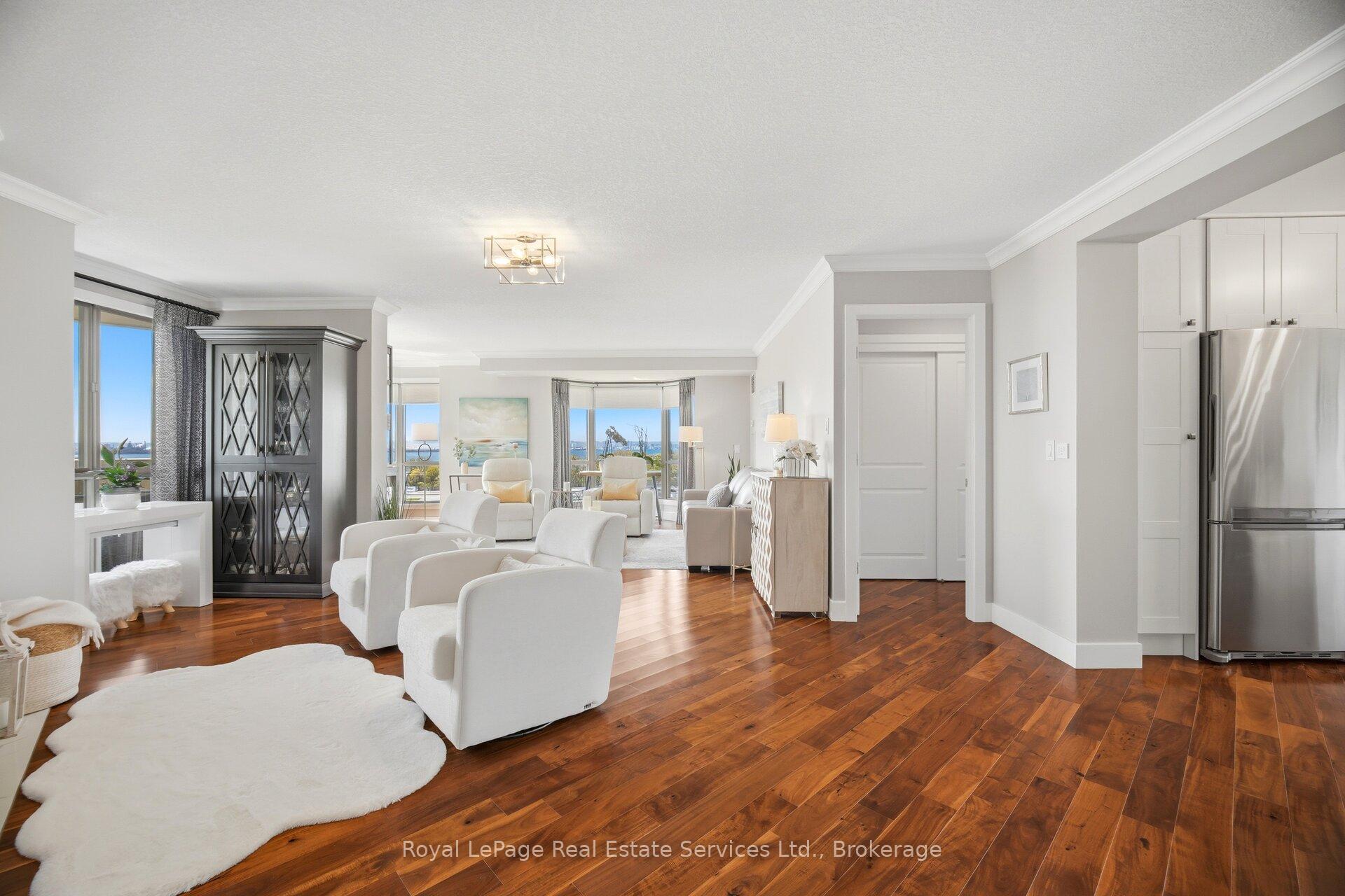 1201 North Shore Boulevard E 1001